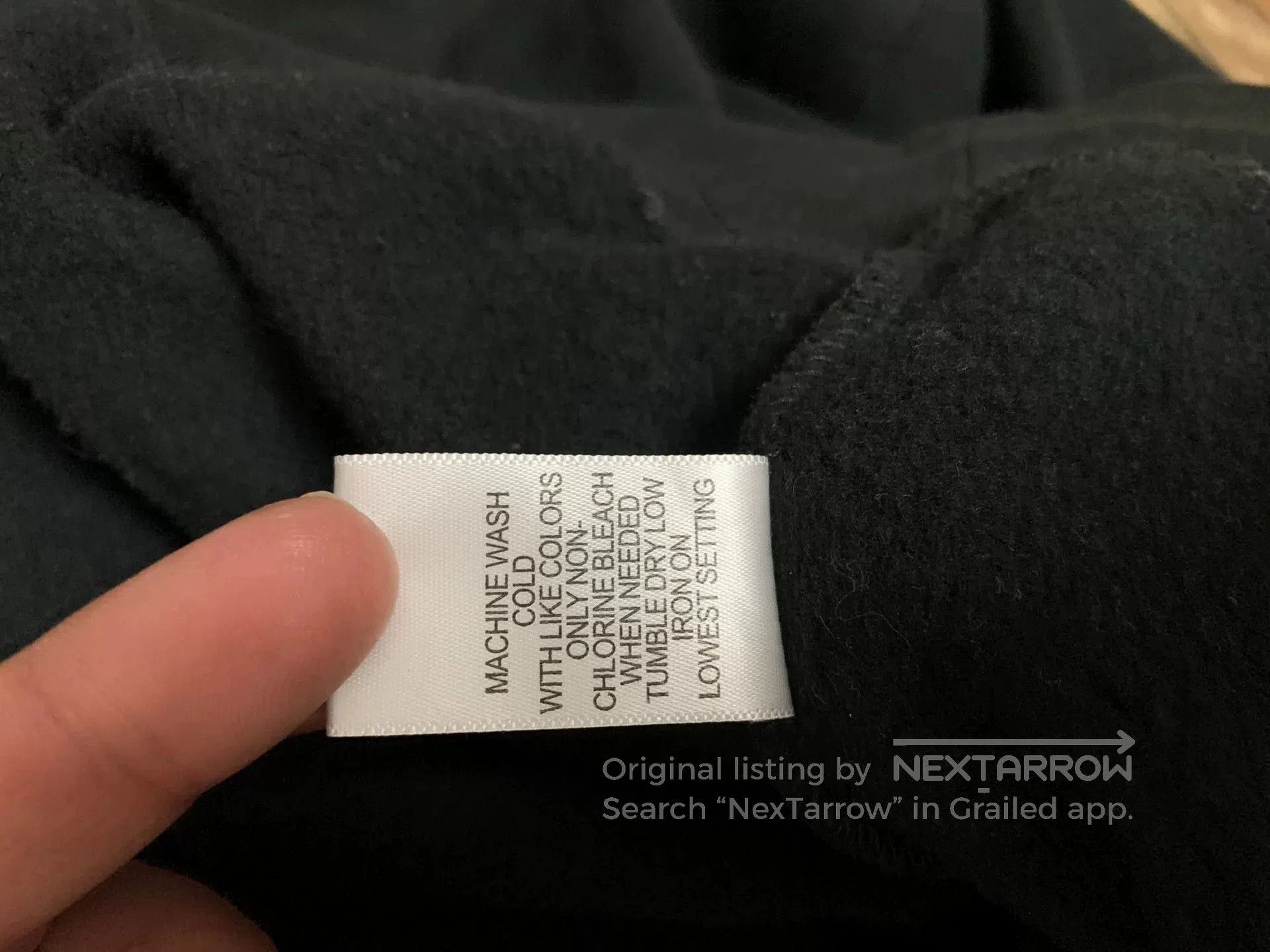 Essentials essentials fear of god black hoodie. Size US XL / EU 56 / 4 - 6 Thumbnail