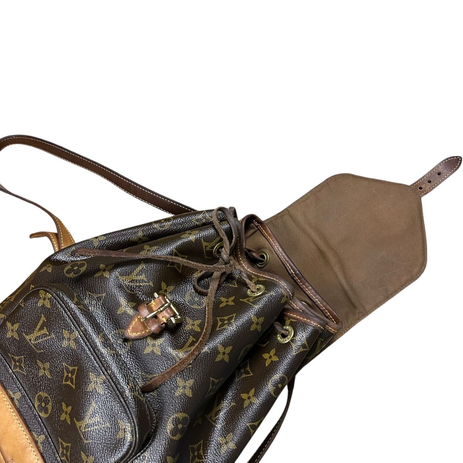 Louis Vuitton Louis Vuitton Authentic Vintage Montsouris Monogram Backpack Size ONE SIZE - 9 Thumbnail