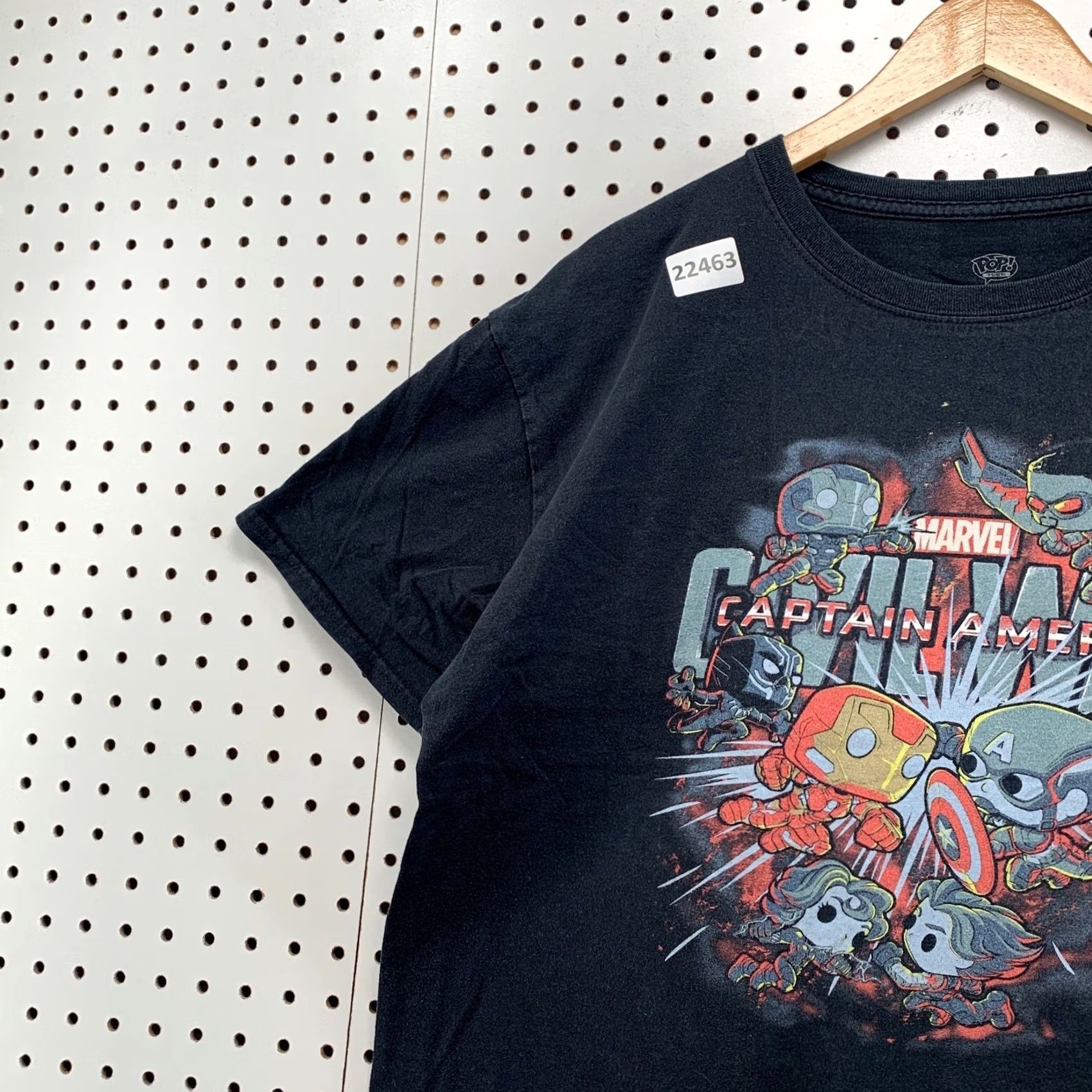 Vintage Marvel Shirt TEE Large Black Civil War Cartoon Movie Short Sleeve 23x28 Men Size US L / EU 52-54 / 3 - 6 Thumbnail