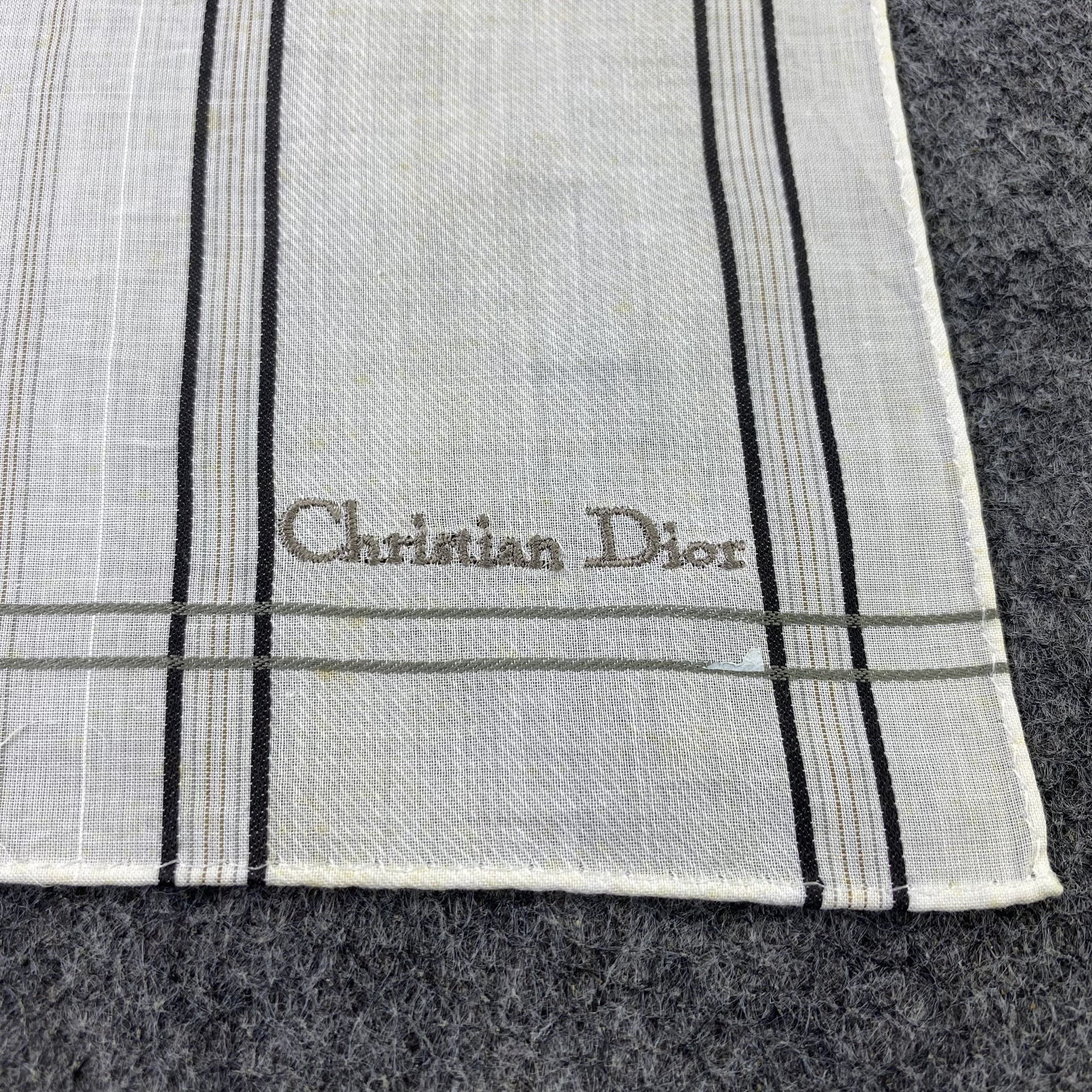 Vintage Christian Dior Handkerchief / Bandana / Neckerchief-B2238 Size ONE SIZE - 7 Thumbnail