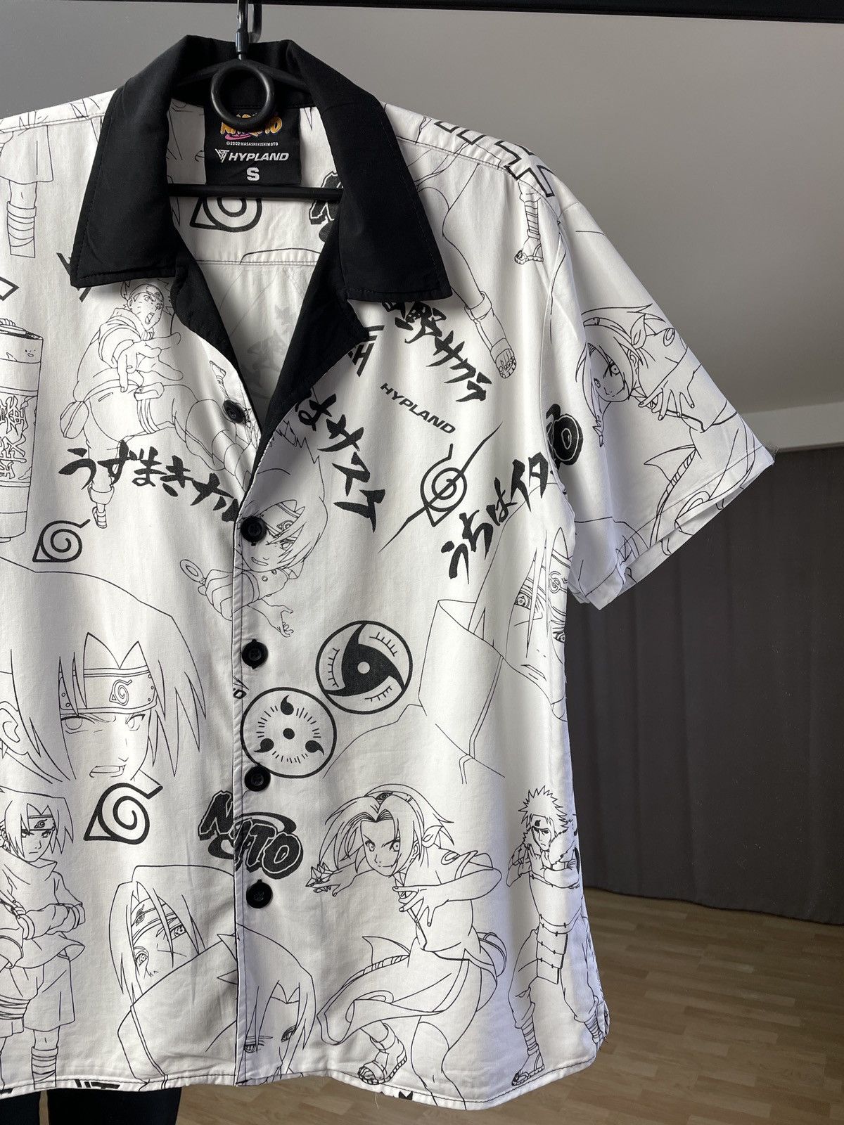 Japanese Brand × Vintage Vintage 2002 Naruto Graphic Tee Y2K T-Shirt Size US S / EU 44-46 / 1 - 3 Thumbnail