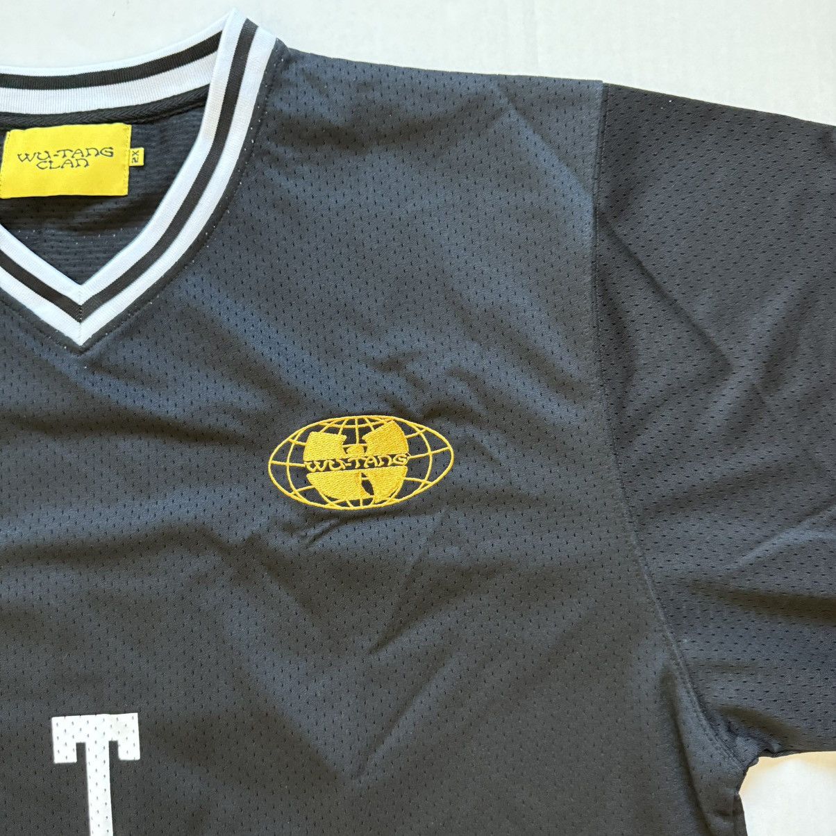 Wu-Tang Clan 🔴Wu-Tang Hockey Jersey Size 2XL Rare WuTang Clan Rza Gza Size US XXL / EU 58 / 5 - 5 Thumbnail
