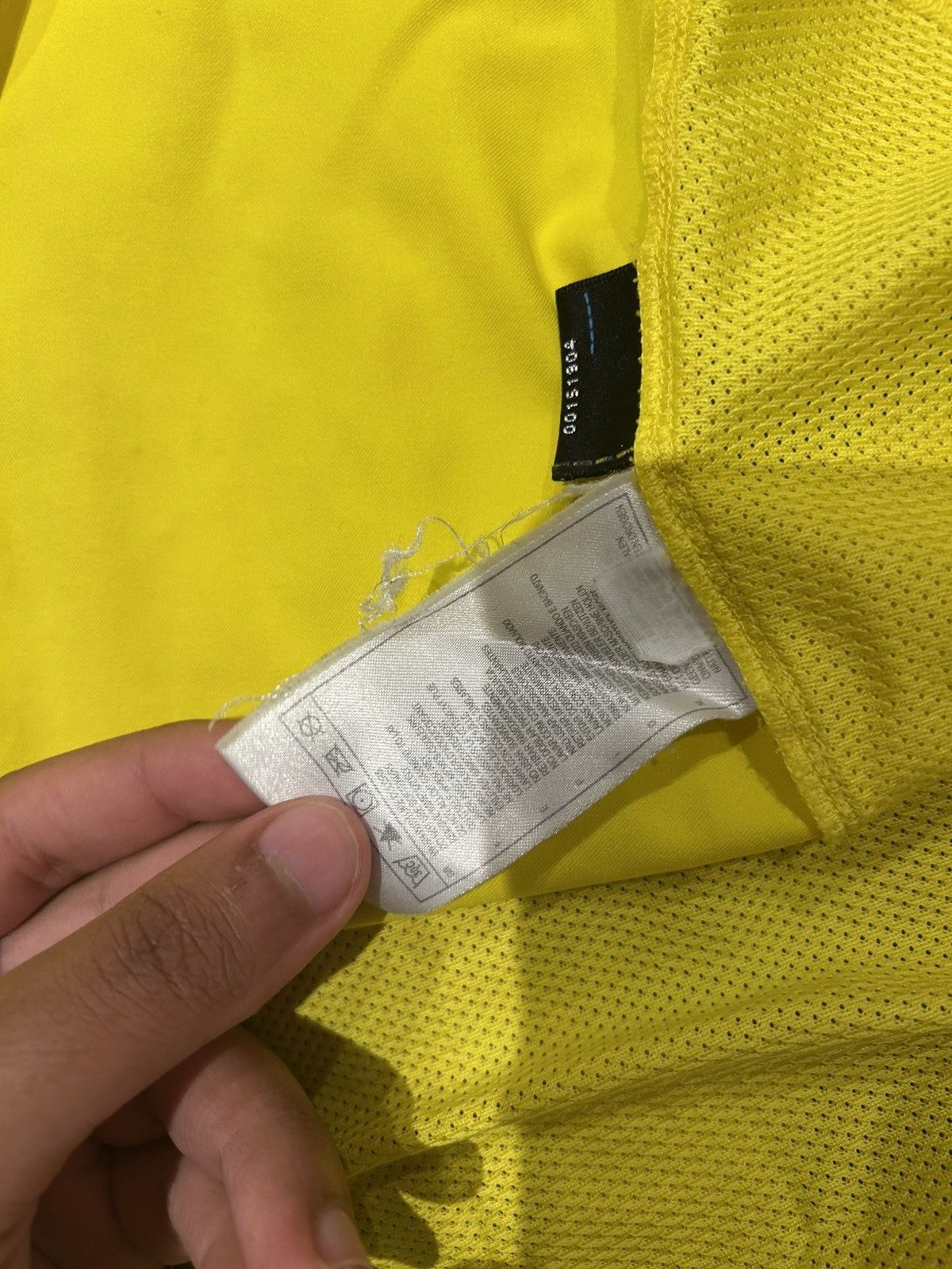 Nike Brazil 2002 home jersey Size US XL / EU 56 / 4 - 6 Thumbnail