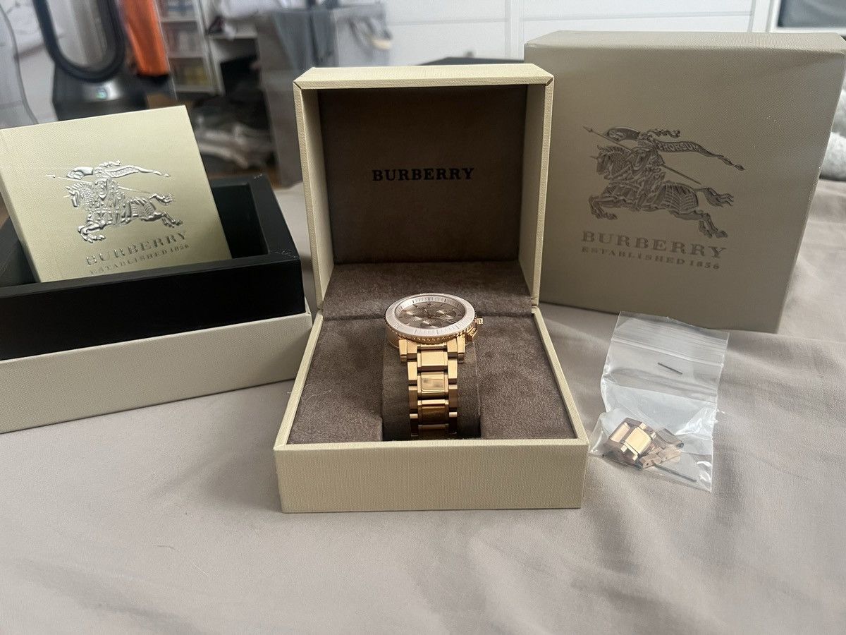 Burberry Women’s Watch Rose Gold