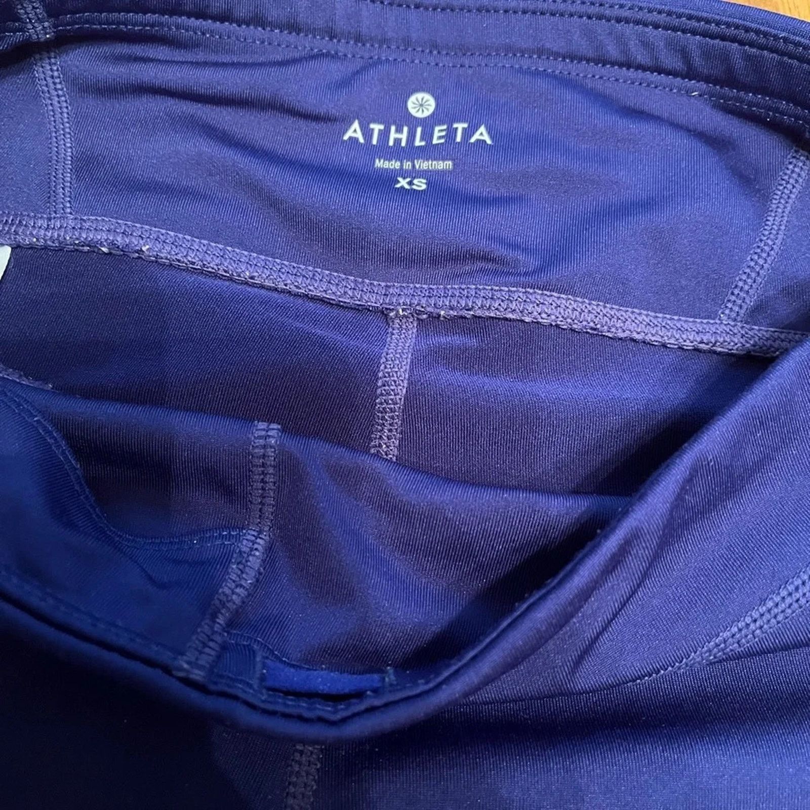 Athleta Athleta Donny Hybrid Capri leggings, women’s size XS Size 26" / US 2 / IT 38 - 4 Thumbnail