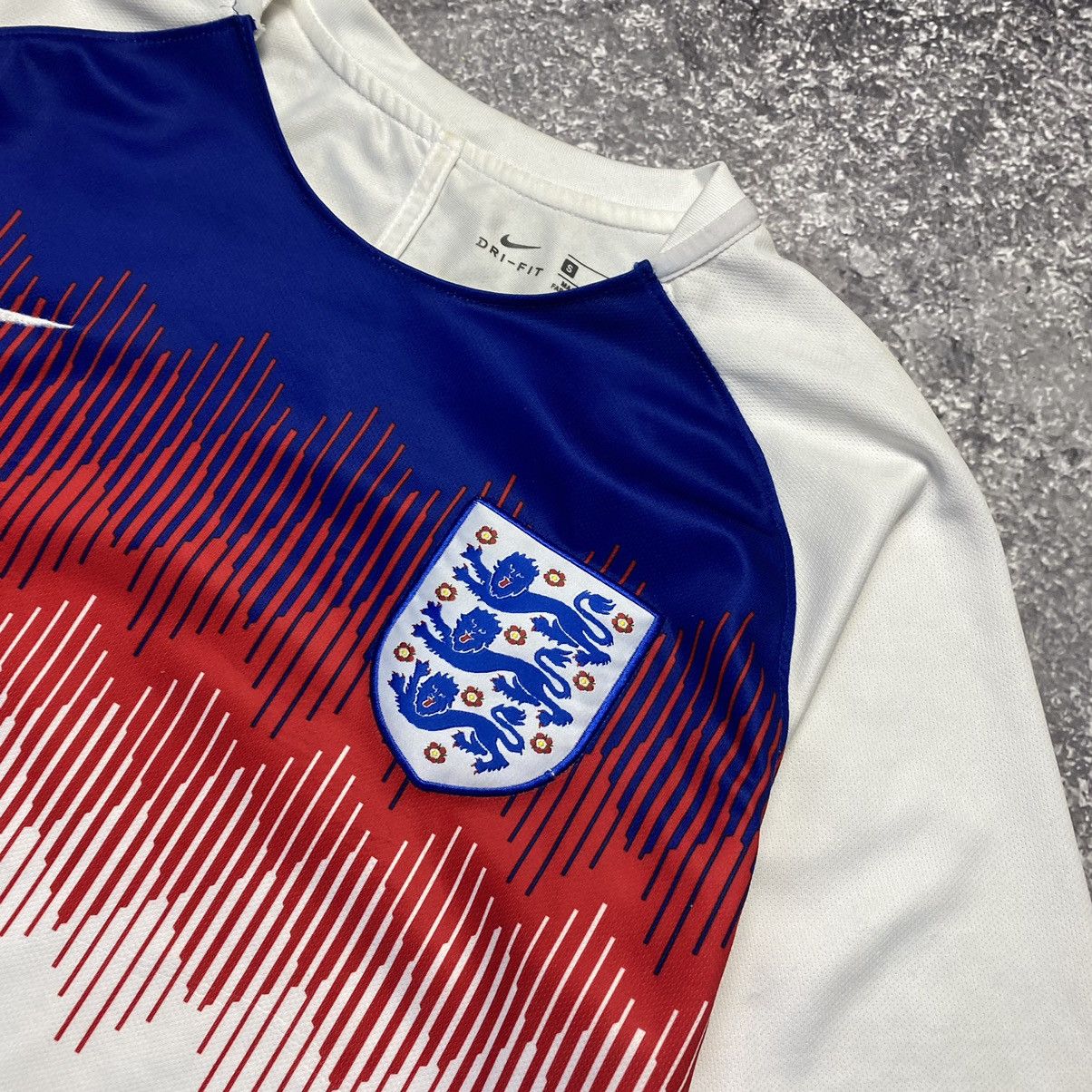 Nike Vintage Nike FC England National Football team jersey Size US S / EU 44-46 / 1 - 3 Thumbnail