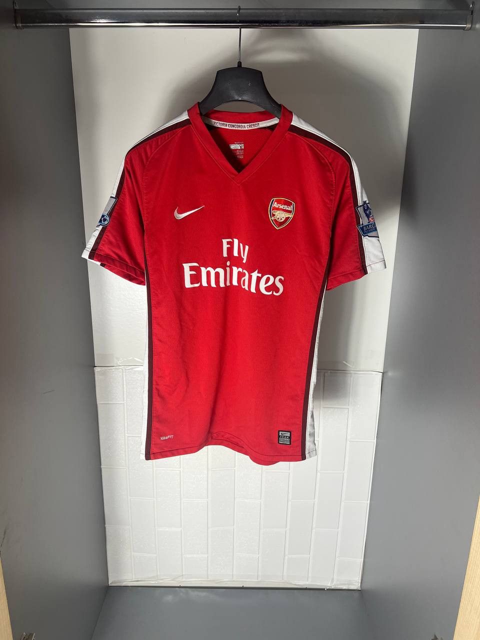 Nike VINTAGE NIKE FC ARSENAL LONDON ENGLAND SOCCER JERSEY RETRO Size US XS / EU 42 / 0 - 2 Thumbnail
