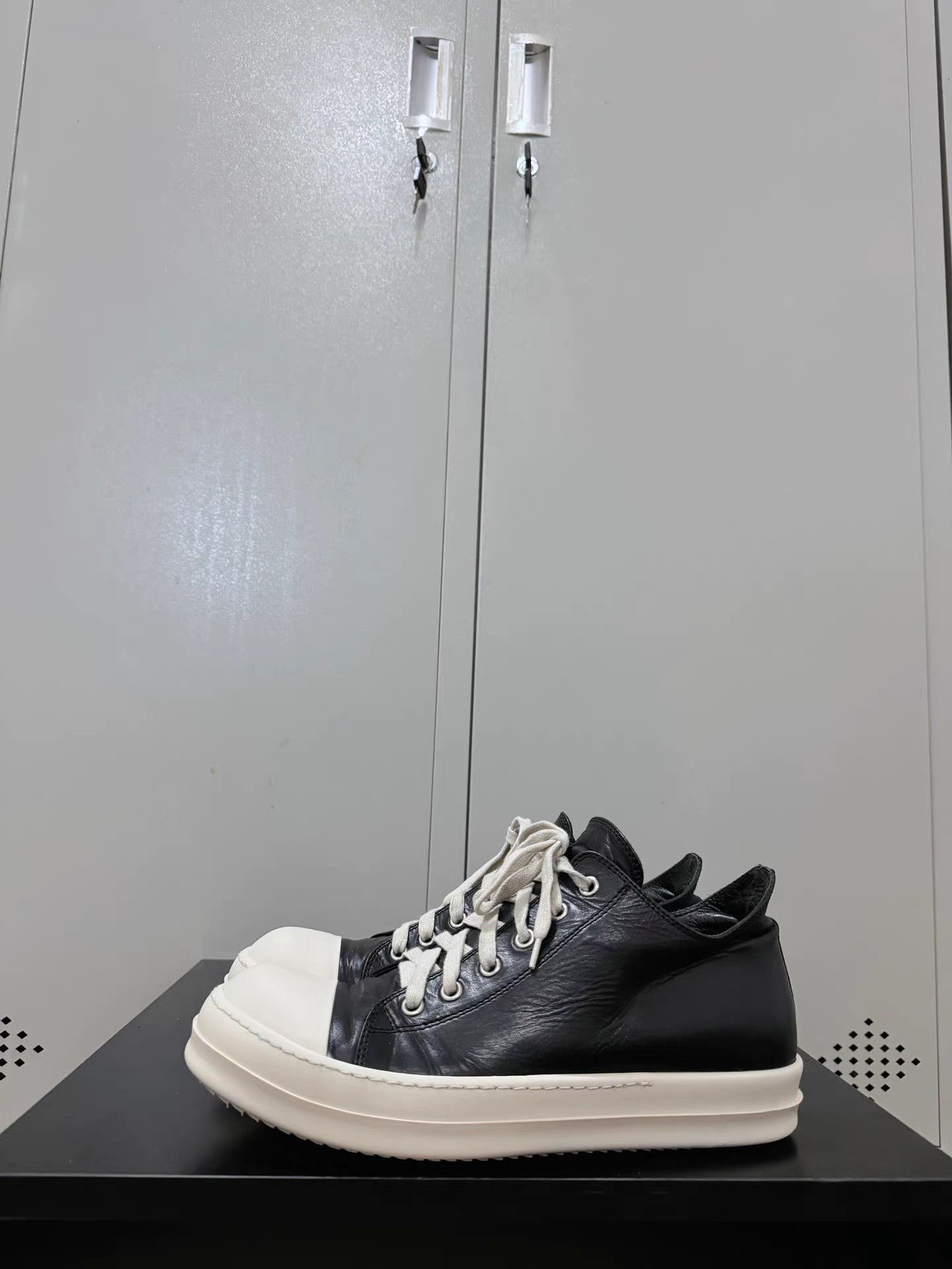 Rick Owens Rick Owens leather Converse high-top sneakers Size US 7 / EU 40 - 7 Thumbnail