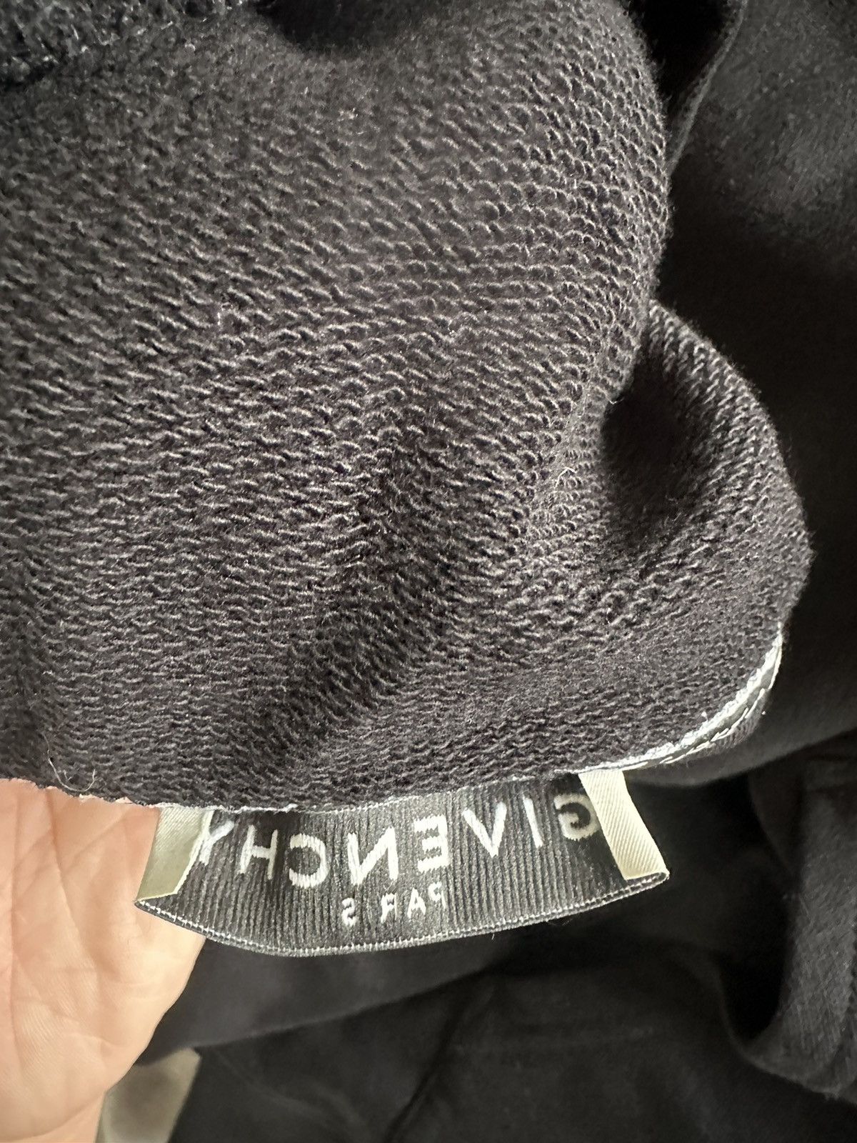 Givenchy Givenchy Paris Logo Print Black Hoodie For Men Size US L / EU 52-54 / 3 - 6 Thumbnail