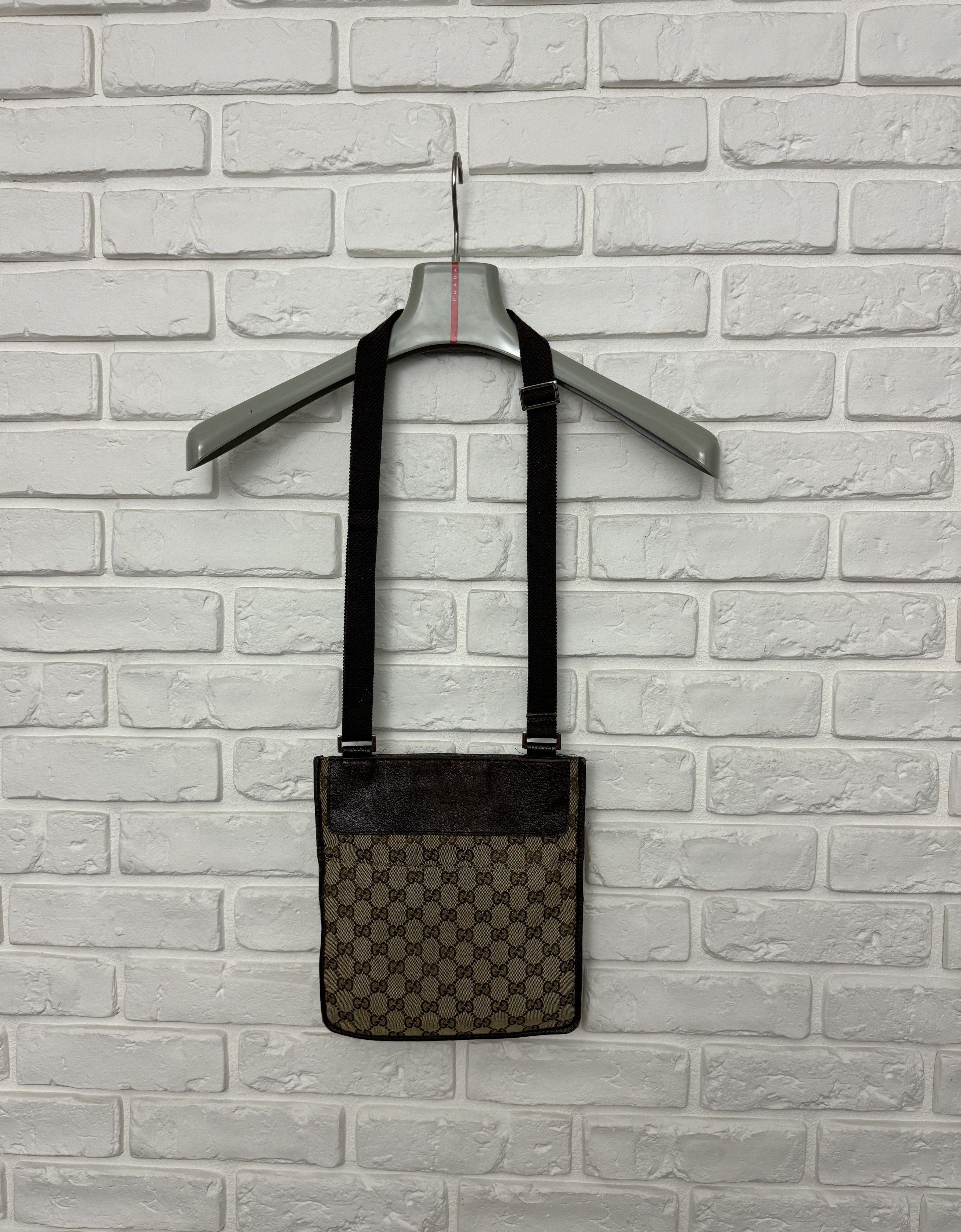 ショルダーバッグ GUCCI GG fabric small shoulder bag grey/black Gucci Gucci Gg Fabric Small Shoulder Bag Grey/Black | Grailed