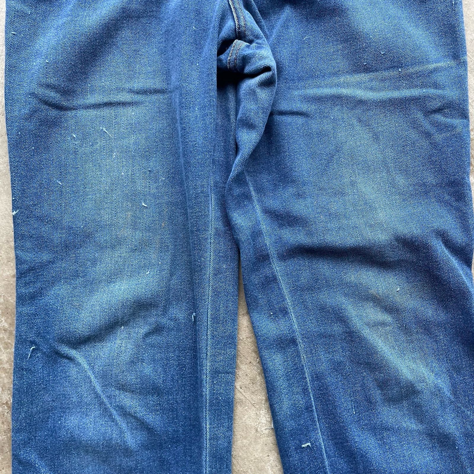 Vintage VINTAGE 70S ORANGE TAB FLARED LEVIS DARKWASH 30X28 Size US 30 / EU 46 - 7 Thumbnail