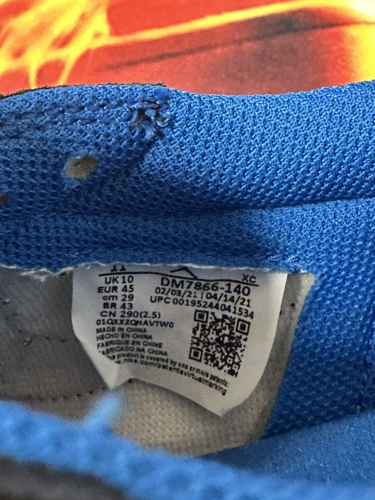 Nike × Travis Scott Travis scott low fragments Size US 11 / EU 44 - 7 Thumbnail