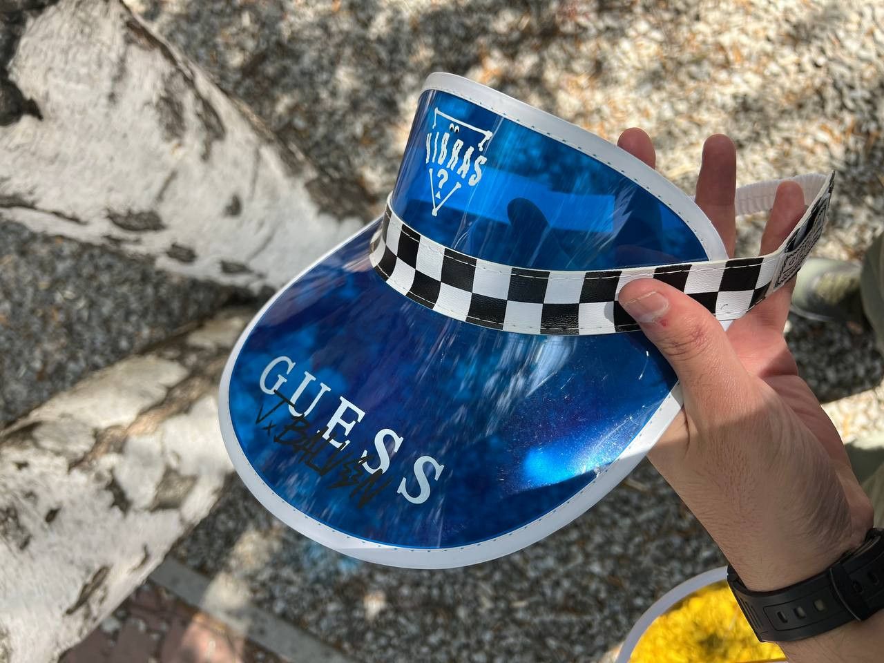 Guess VINTAGE J BALVIN DESIGNER GUESS CAP JAPANESE TENNIS Y2K 90s Size ONE SIZE - 3 Thumbnail