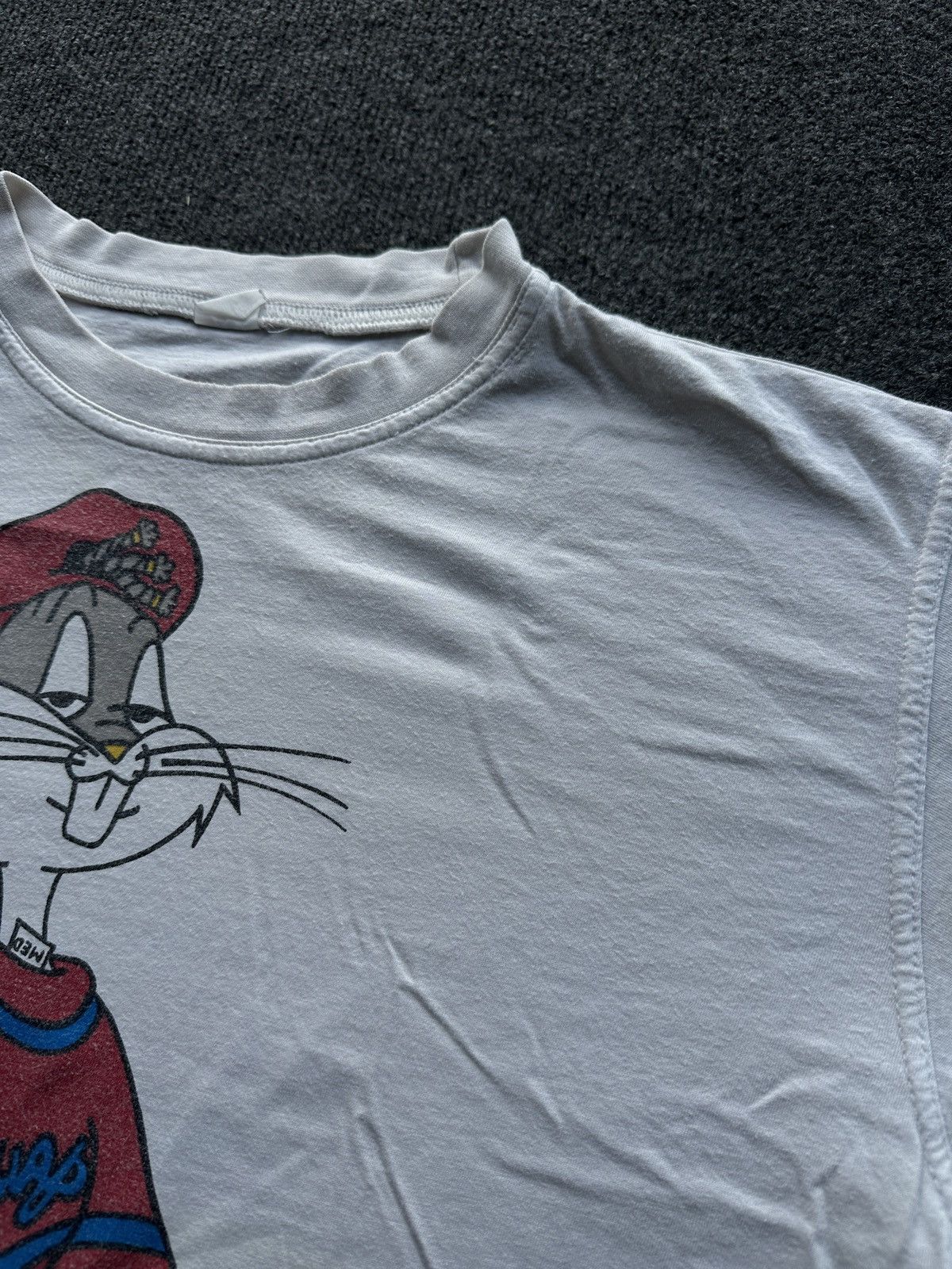 Warner Bros DOUBLE LOGO🚨 BUGS BUNNY LOONEY TUNES WARNER BROS. Size US L / EU 52-54 / 3 - 6 Thumbnail