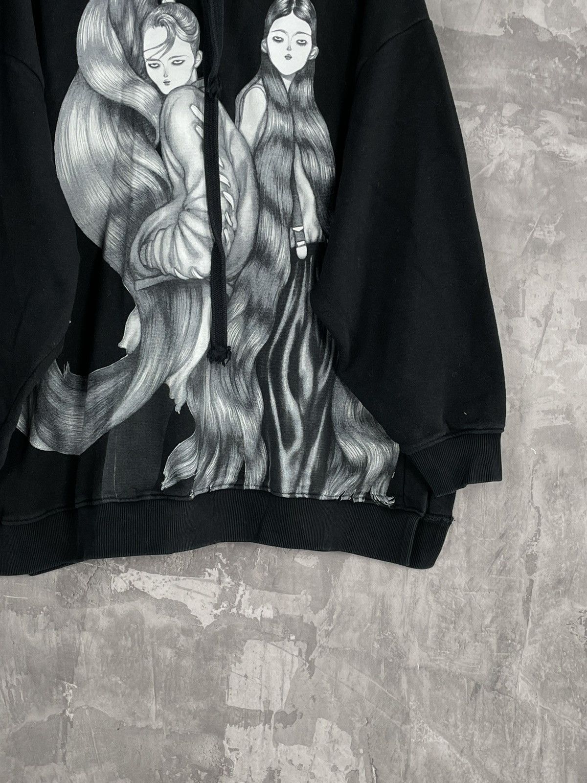 Designer × Zara Laura Laine X Zara Graphic Hoodie Size L / US 10 / IT 46 - 6 Thumbnail