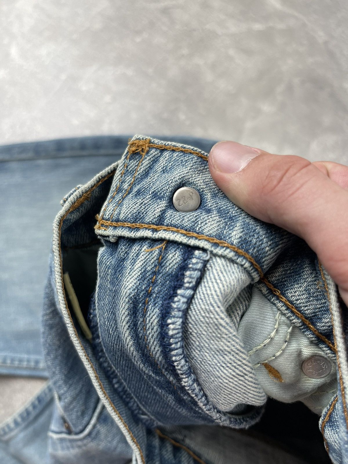 Japanese Brand × Levi's Vintage Clothing × Vintage Levi’s 509 90s Rare Loose Fit Blue Faded Jeans Made in Japan Size US 31 - 10 Thumbnail