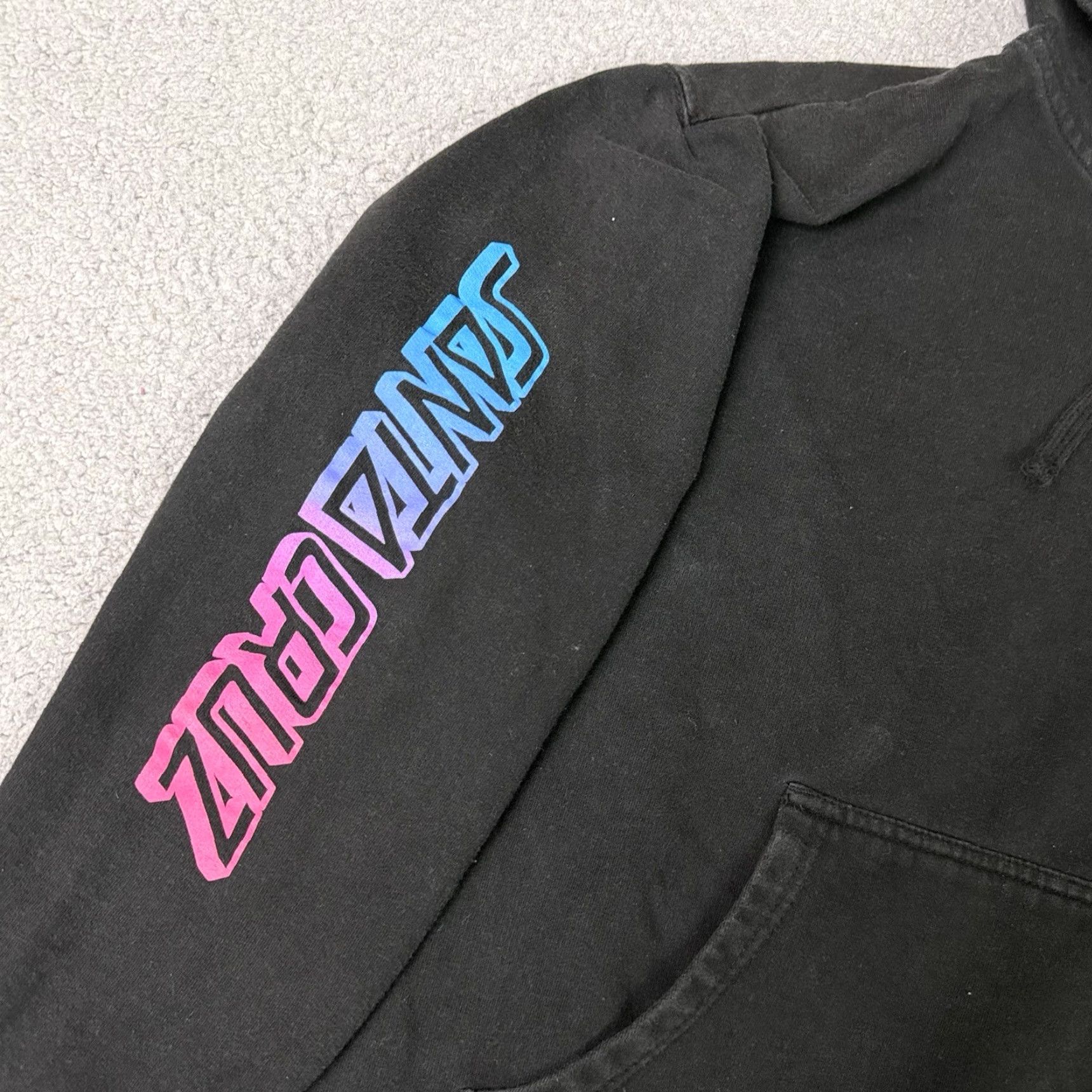 Odd Future VINTAGE Odd Future x Santa Cruz Hoodie Mens Medium Black OFWGKTA Logo Pullover Hooded Pocket Sk8 Hip Hop 90s USA Size US M / EU 48-50 / 2 - 4 Thumbnail