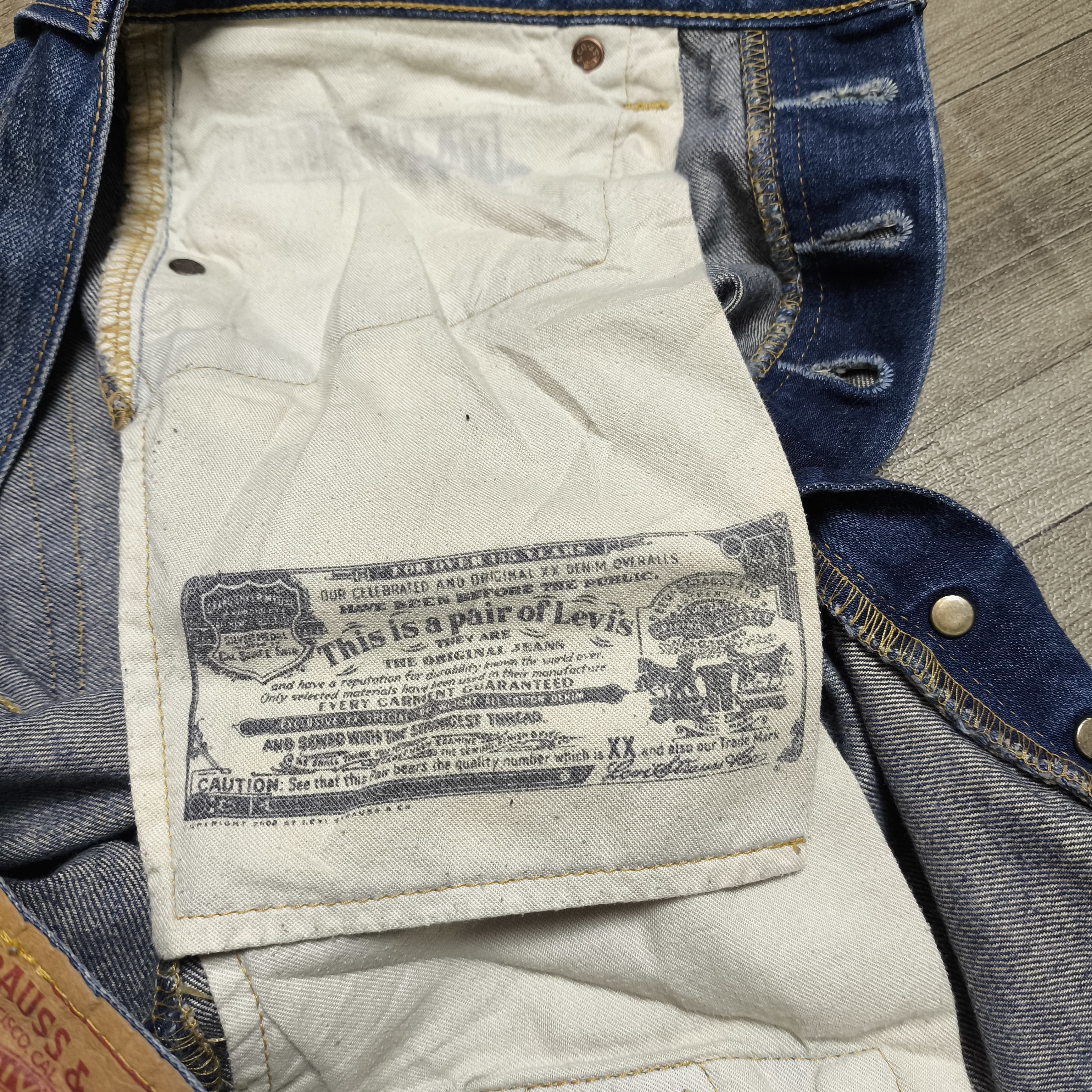 Levi's Vintage Levi's 501 Straight Leg Jeans 3073 Stamped Button Size US 30 / EU 46 - 18 Thumbnail