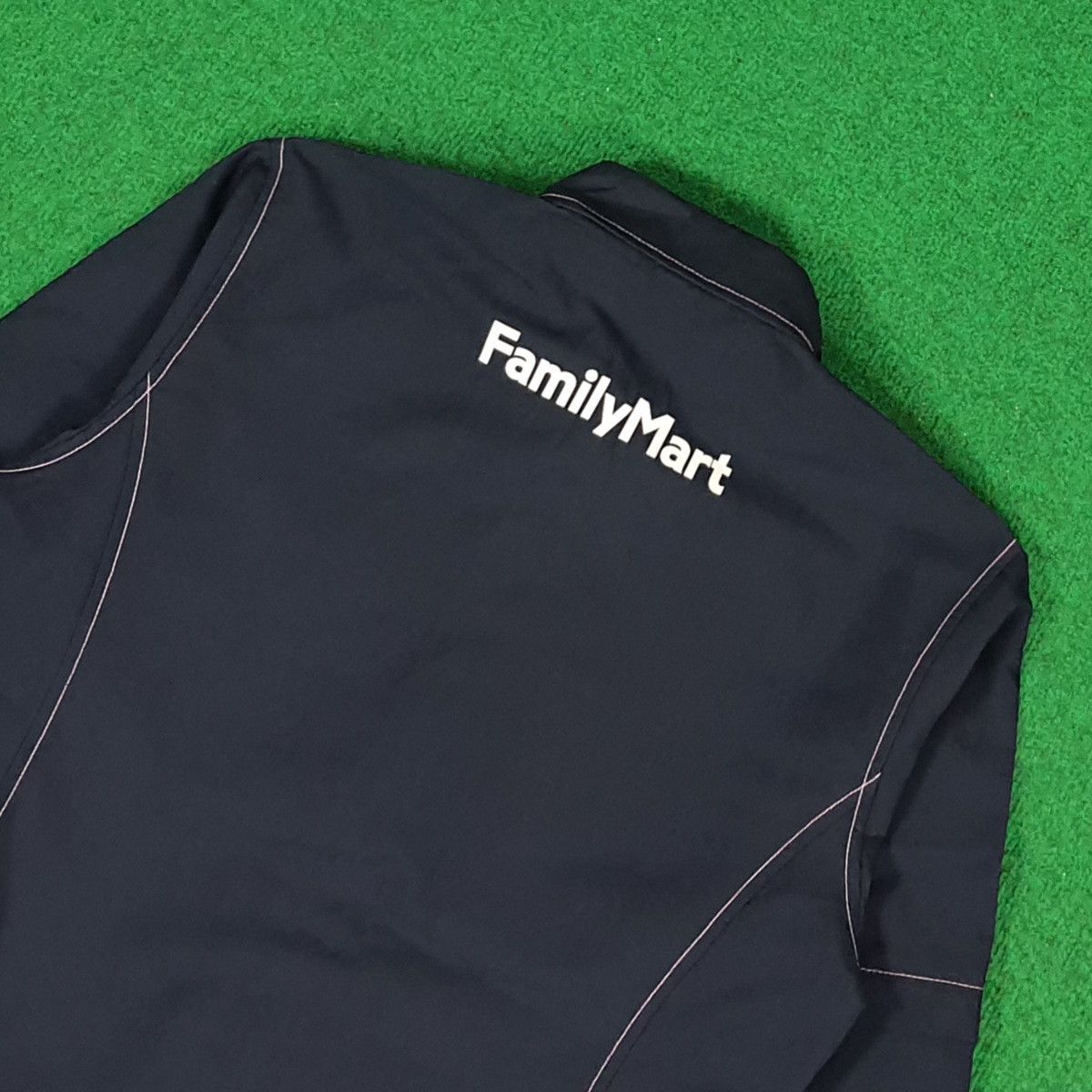 Japanese Brand Vintage Family Mart Japan Store Staff Jacket Uniform Size US M / EU 48-50 / 2 - 4 Thumbnail