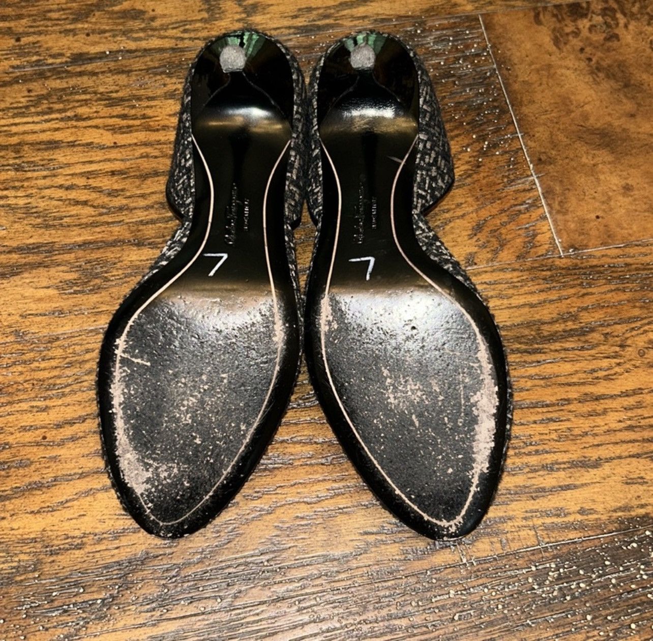 Salvatore Ferragamo × Vintage Salvatore Ferragamo Tweed Floral Designed Vintage Heels Size US 7 / IT 37 - 7 Thumbnail