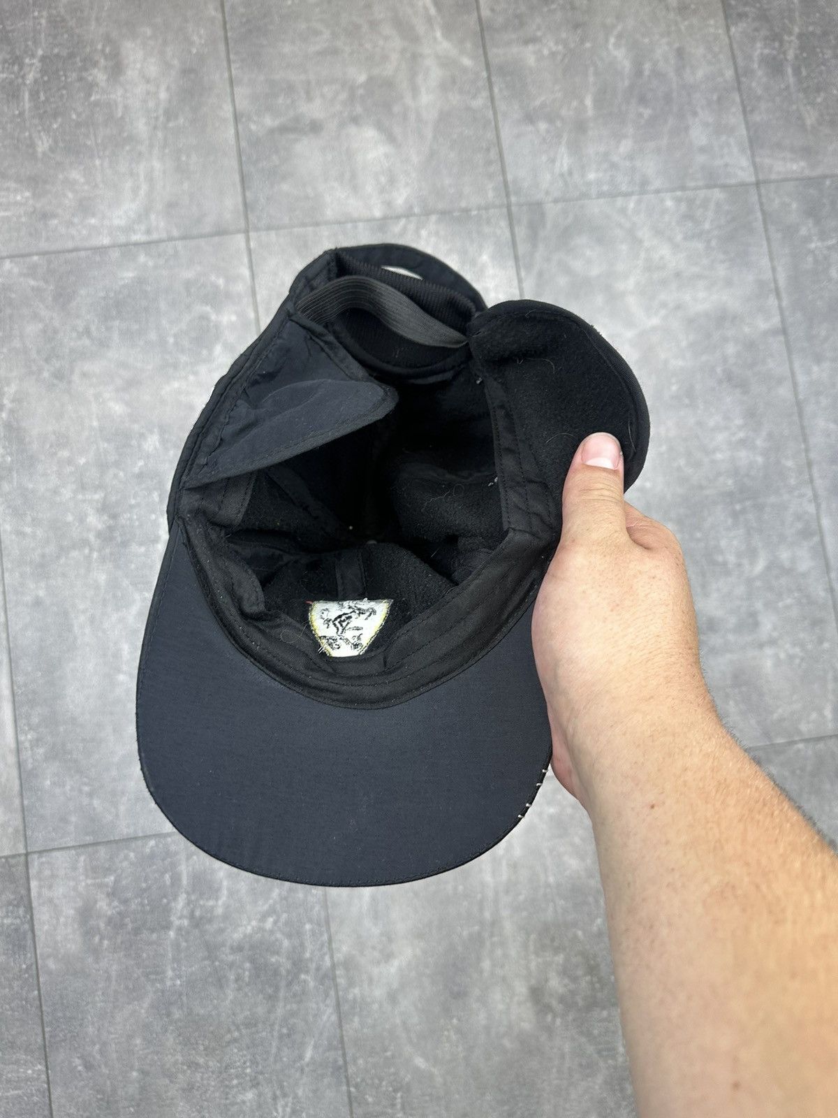 Ferrari Vintage Formula 1 Ferrari Winter Fleece Cap Size ONE SIZE - 13 Thumbnail