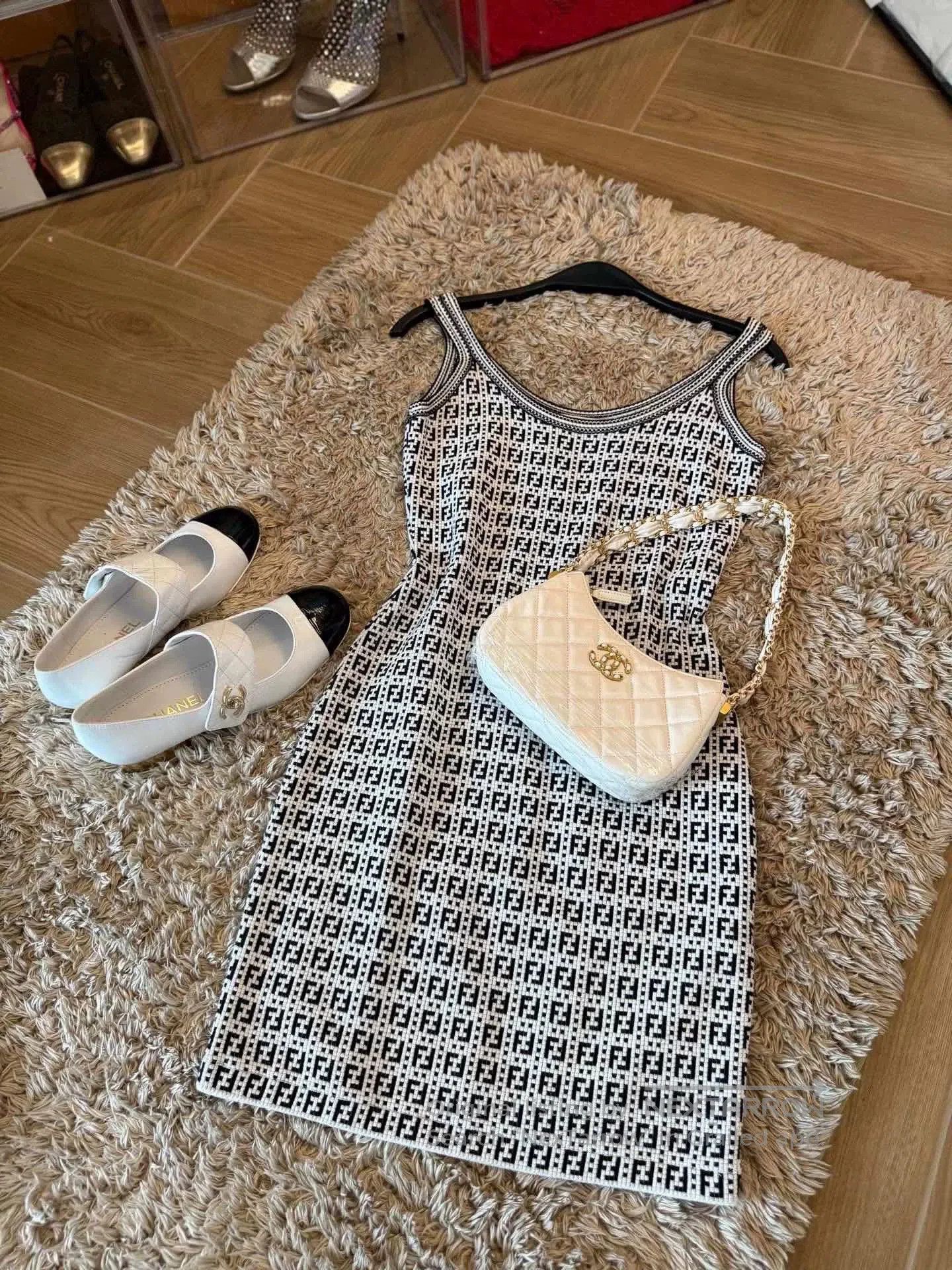 Fendi FENDI Classic Knit Dress. Size S / US 4 / IT 40 - 1 Thumbnail
