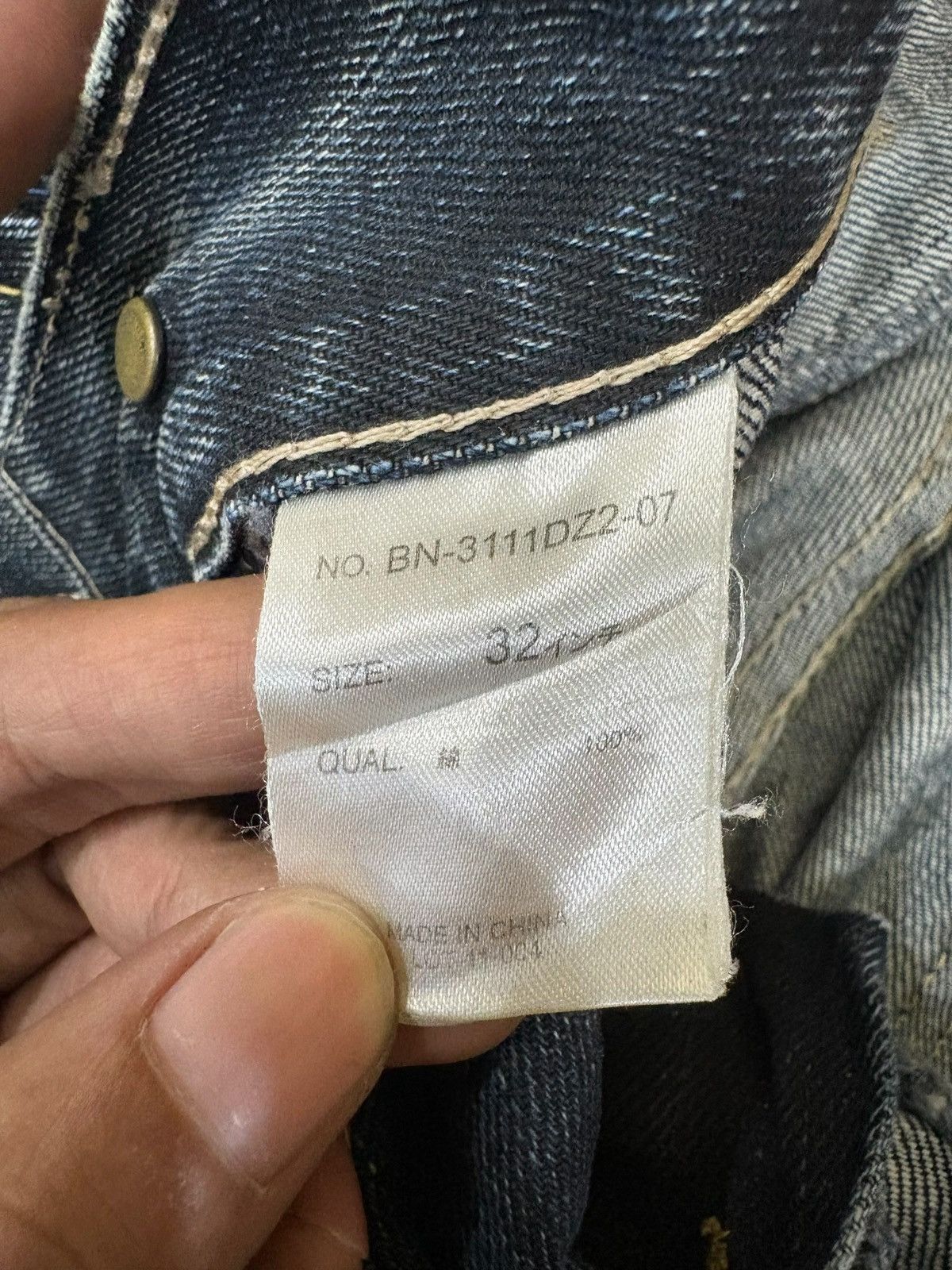 Japanese Brand Vintage Back Number Buckle Back Distress Baggy Jeans Size US 32 / EU 48 - 10 Thumbnail