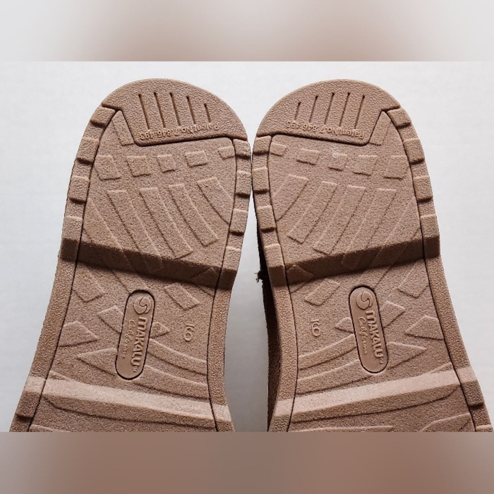 Ugg MAKALU Womens | Brown | Ani Faux Fur Lined Boots Size 9M Size US 9 / IT 39 - 11 Thumbnail
