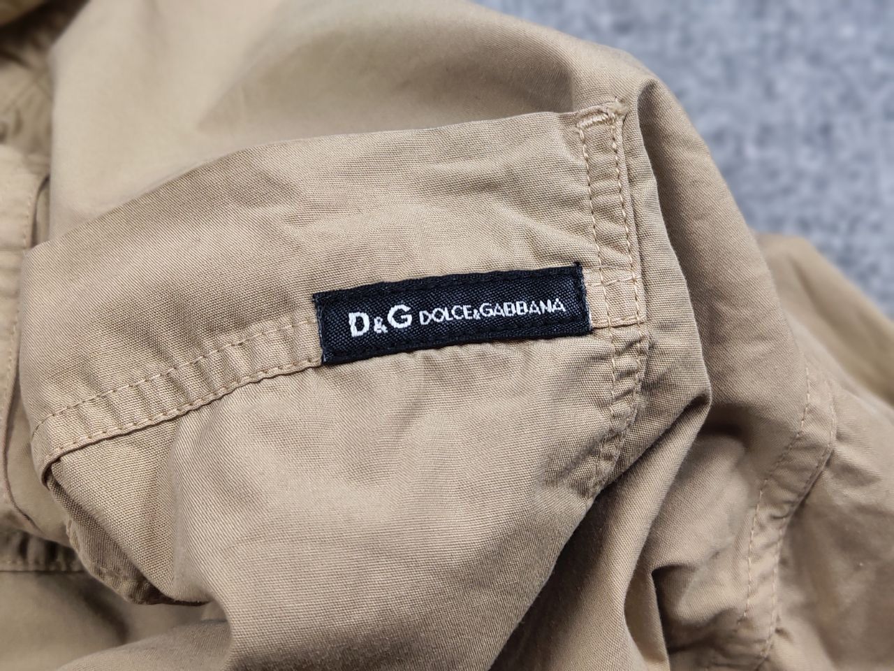 Dolce & Gabbana Vintage Dolce & Gabbana Logo Beige Cotton Button Shirt Size US L / EU 52-54 / 3 - 15 Thumbnail