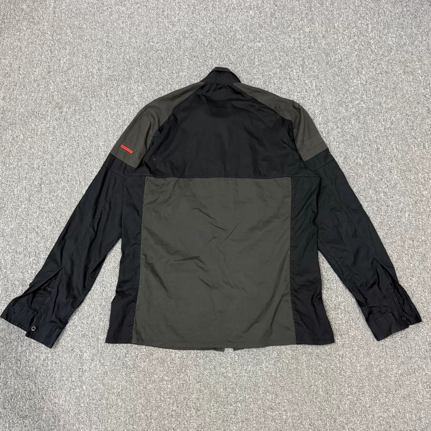 Prada Prada Black Colorblock Longsleeve Shirt 42 L 95 New Size US L / EU 52-54 / 3 - 2 Thumbnail