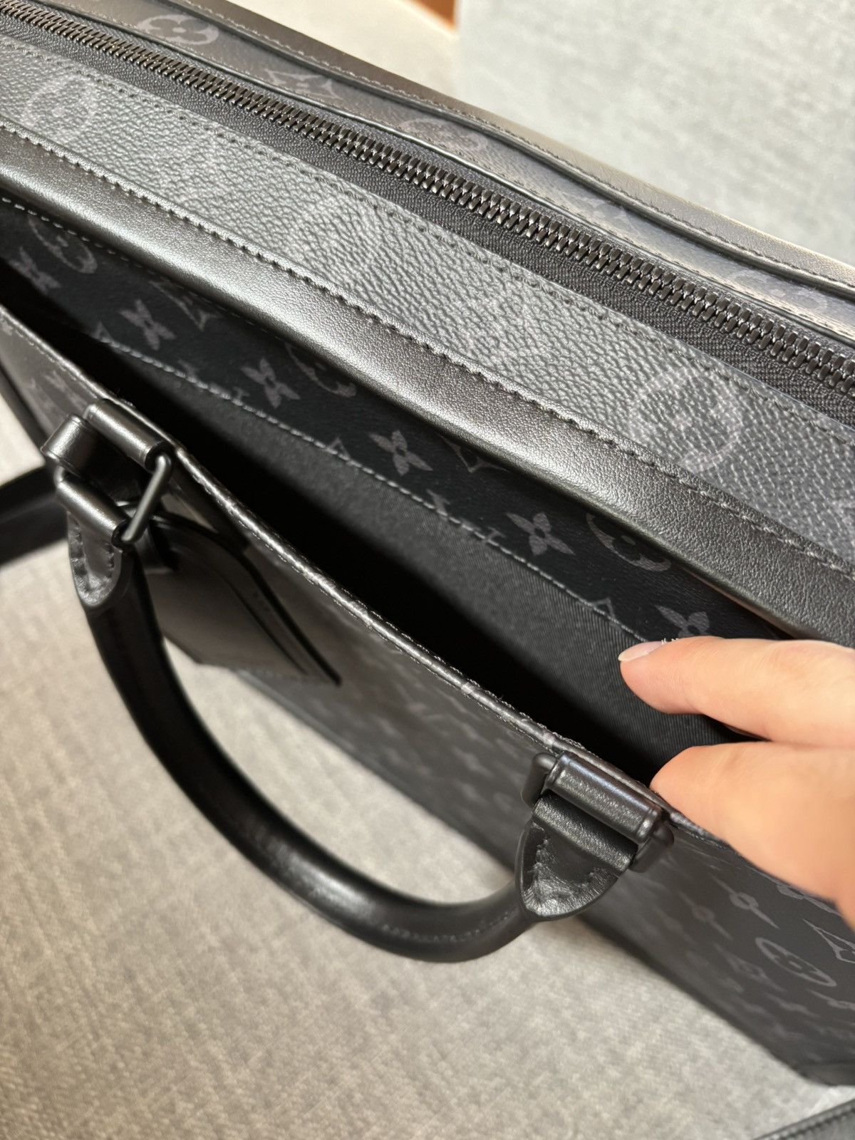 Louis Vuitton Louis Vuitton Soft Trunk Briefcase Size ONE SIZE - 4 Thumbnail
