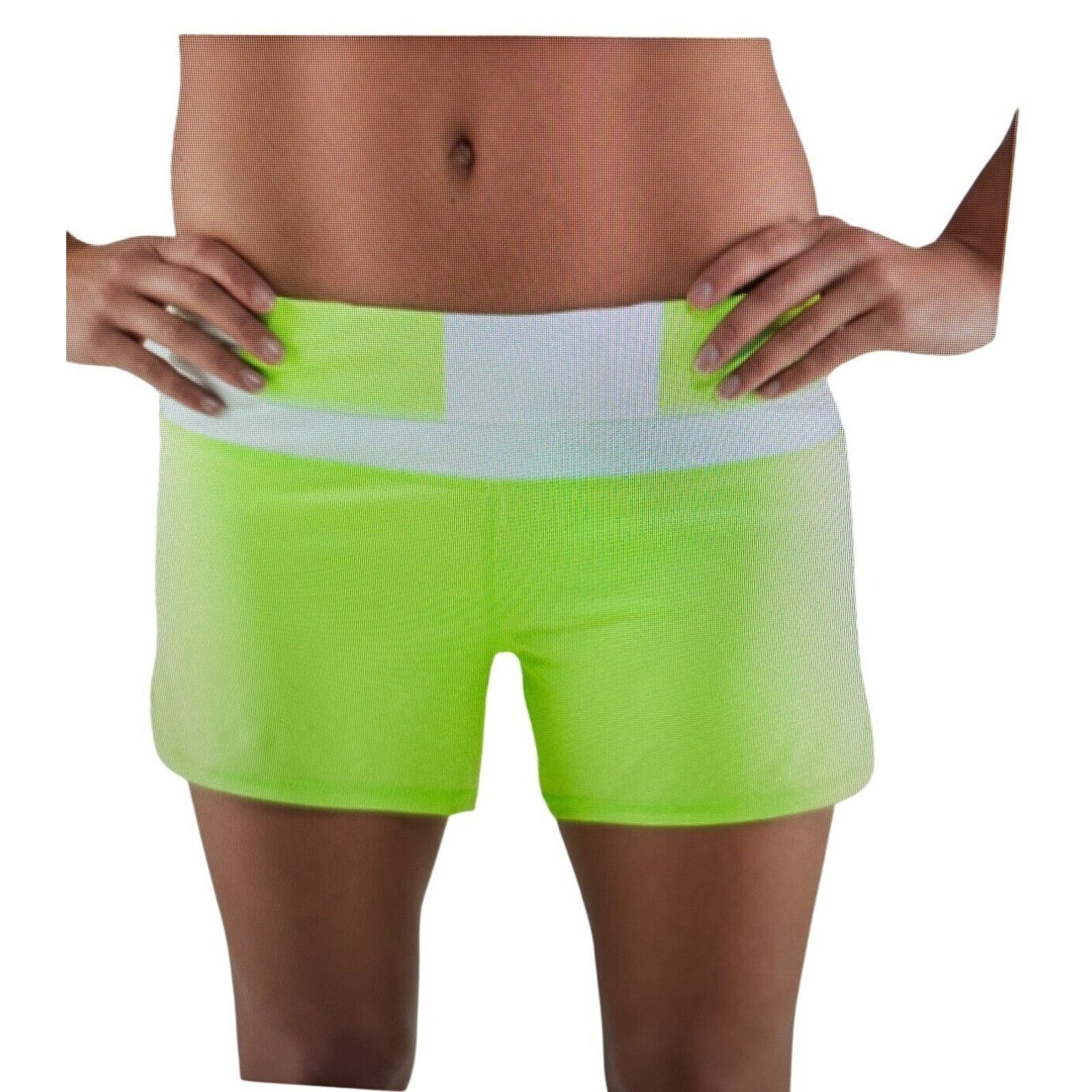 Lululemon Lululemon Groovy Run Shorts Zippy Green Sz 6 Zip Pocket Size 28" / US 6 / IT 42 - 1 Thumbnail