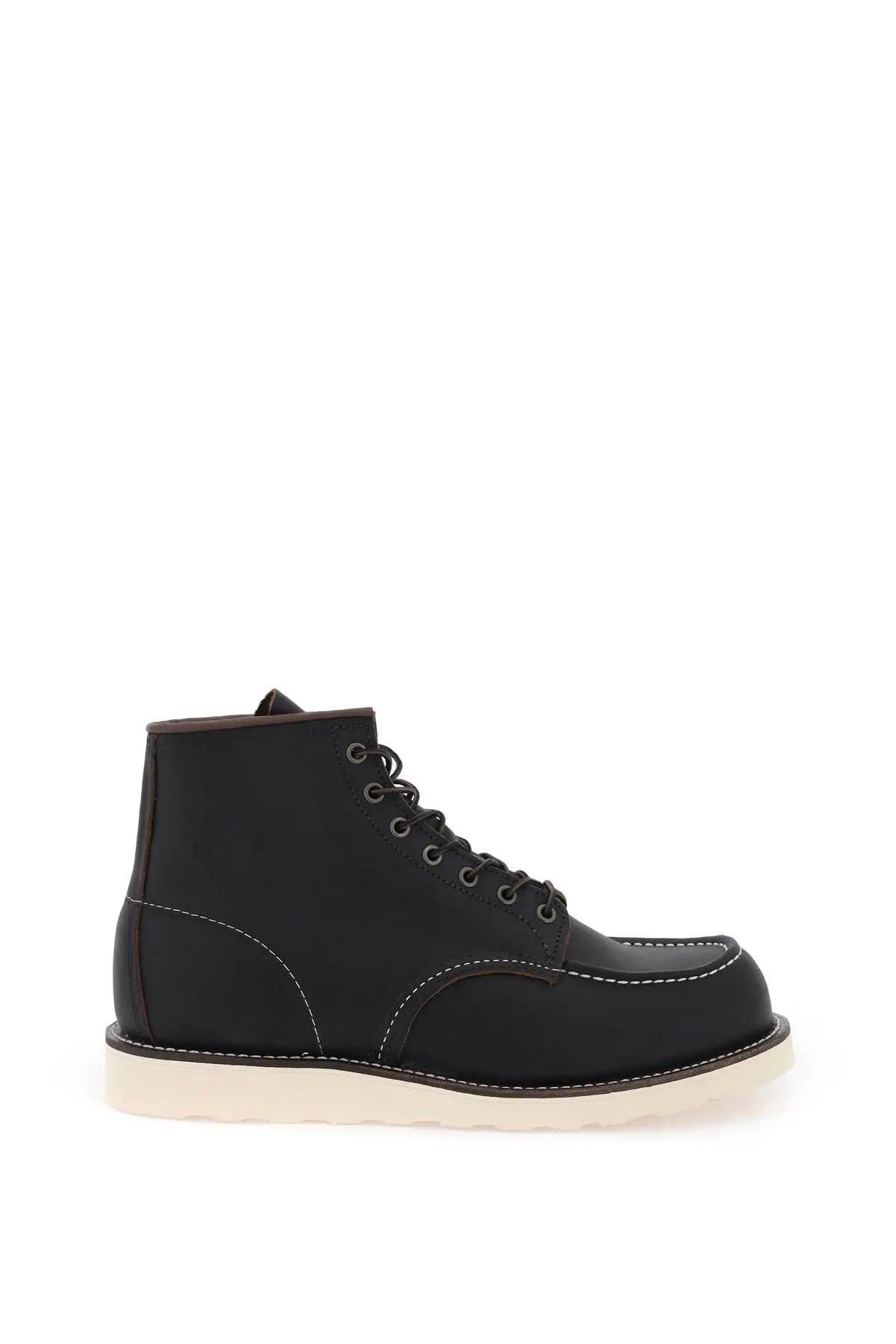 o1s22i1n0324 Classic Moc Ankle Boots in Black