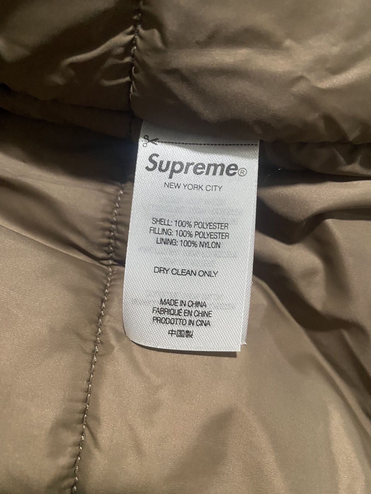 Supreme Fw 21 faux fur hooded vest Size US M / EU 48-50 / 2 - 5 Thumbnail