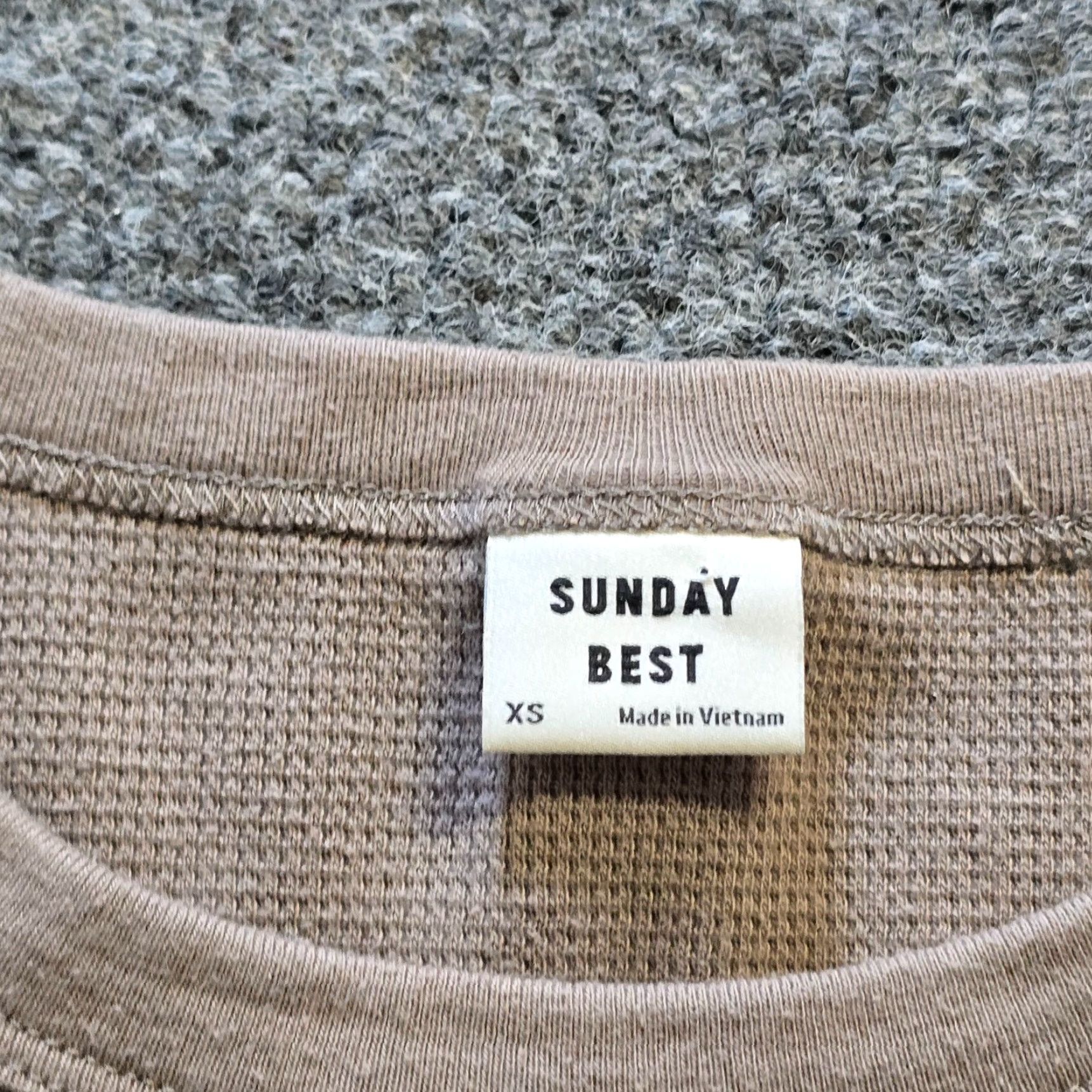 Vintage Sunday Best Top Womens XS Brown Thermal Waffle Knit Crop Top Long Sleeve Size XS / US 0-2 / IT 36-38 - 3 Thumbnail