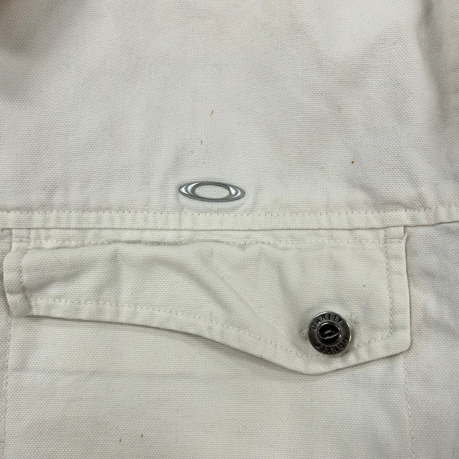 Oakley Vintage Oakley button-down shirt jacket White Red size XL B7 Size US XL / EU 56 / 4 - 3 Thumbnail