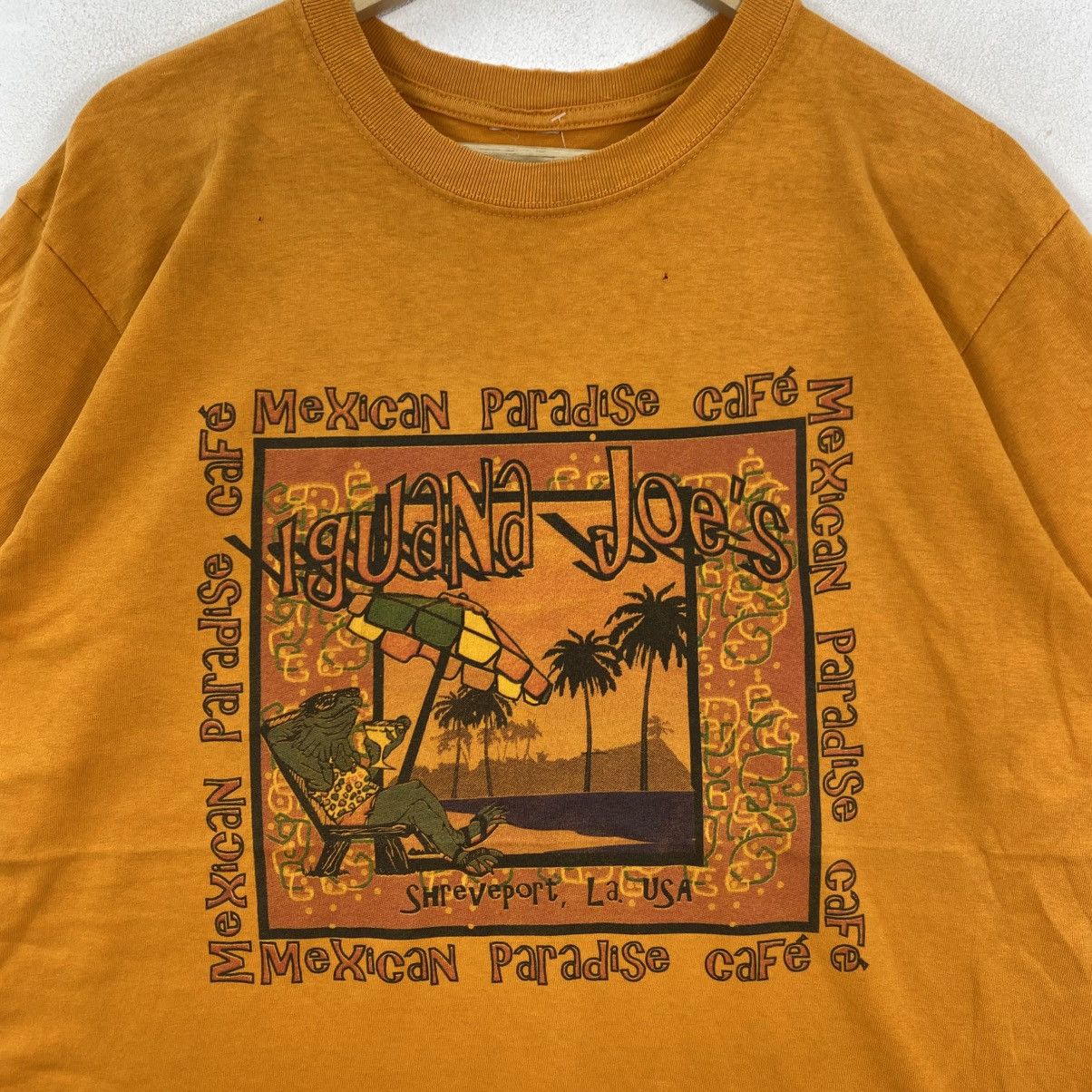 Vintage Vintage 90s Iguana Joe's Mexican Paradise Café T-Shirt XL Size US XL / EU 56 / 4 - 4 Thumbnail