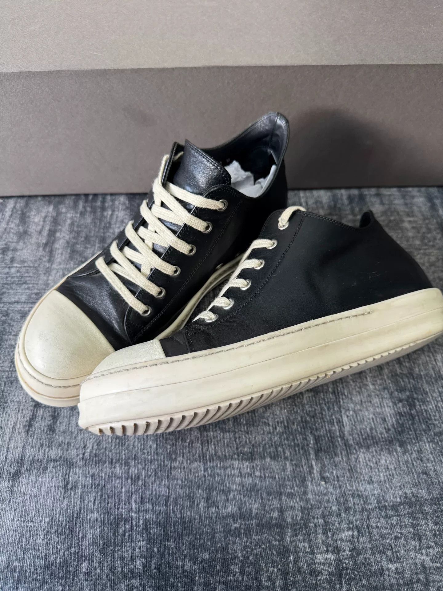 Rick Owens Rick Owens Pink Lowtop Sneakers 42 Men Size US 9 / EU 42 - 1 Thumbnail