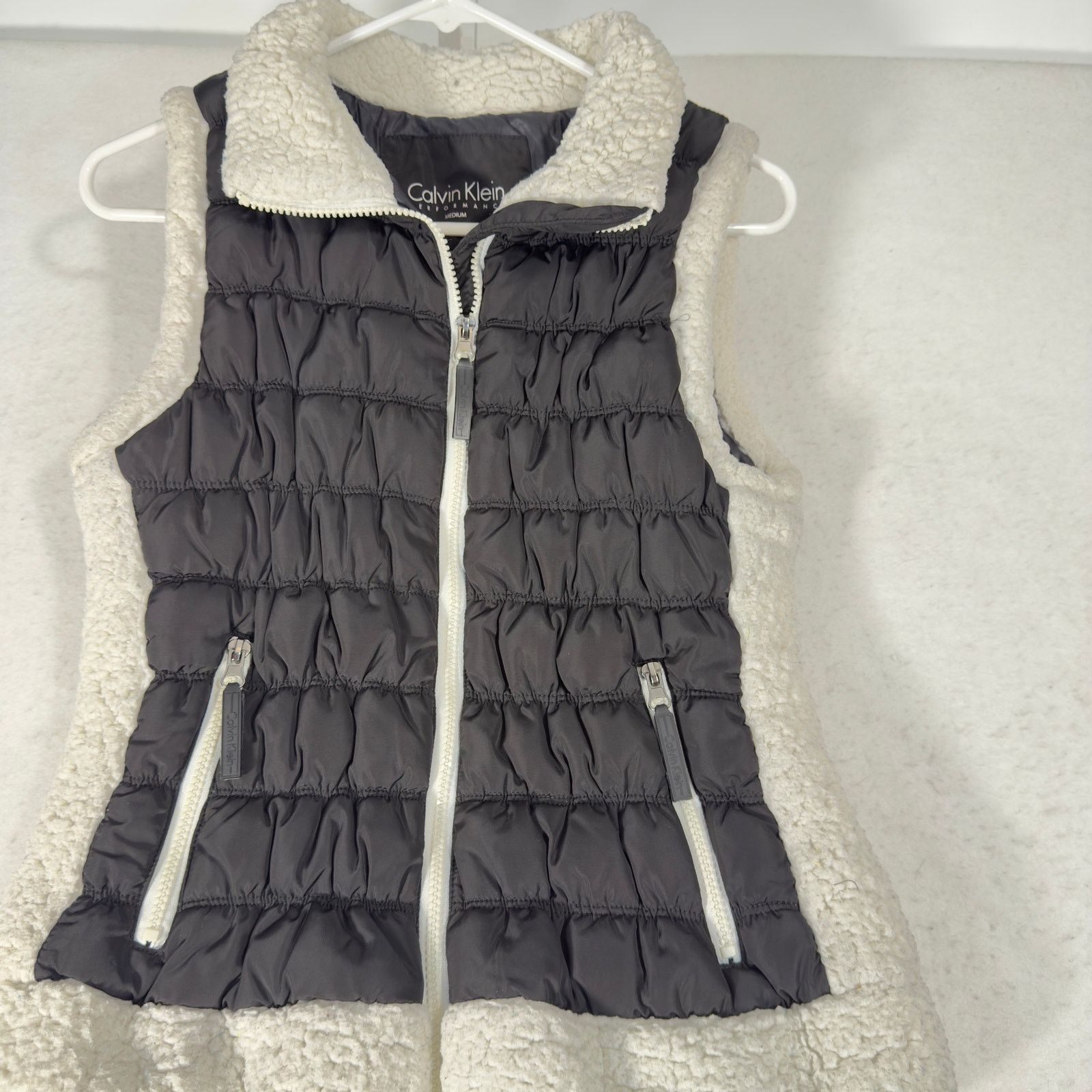 Robert Talbott Calvin Klein Performance Puffer Vest Woman M Zip Pockets Size M / US 6-8 / IT 42-44 - 3 Thumbnail