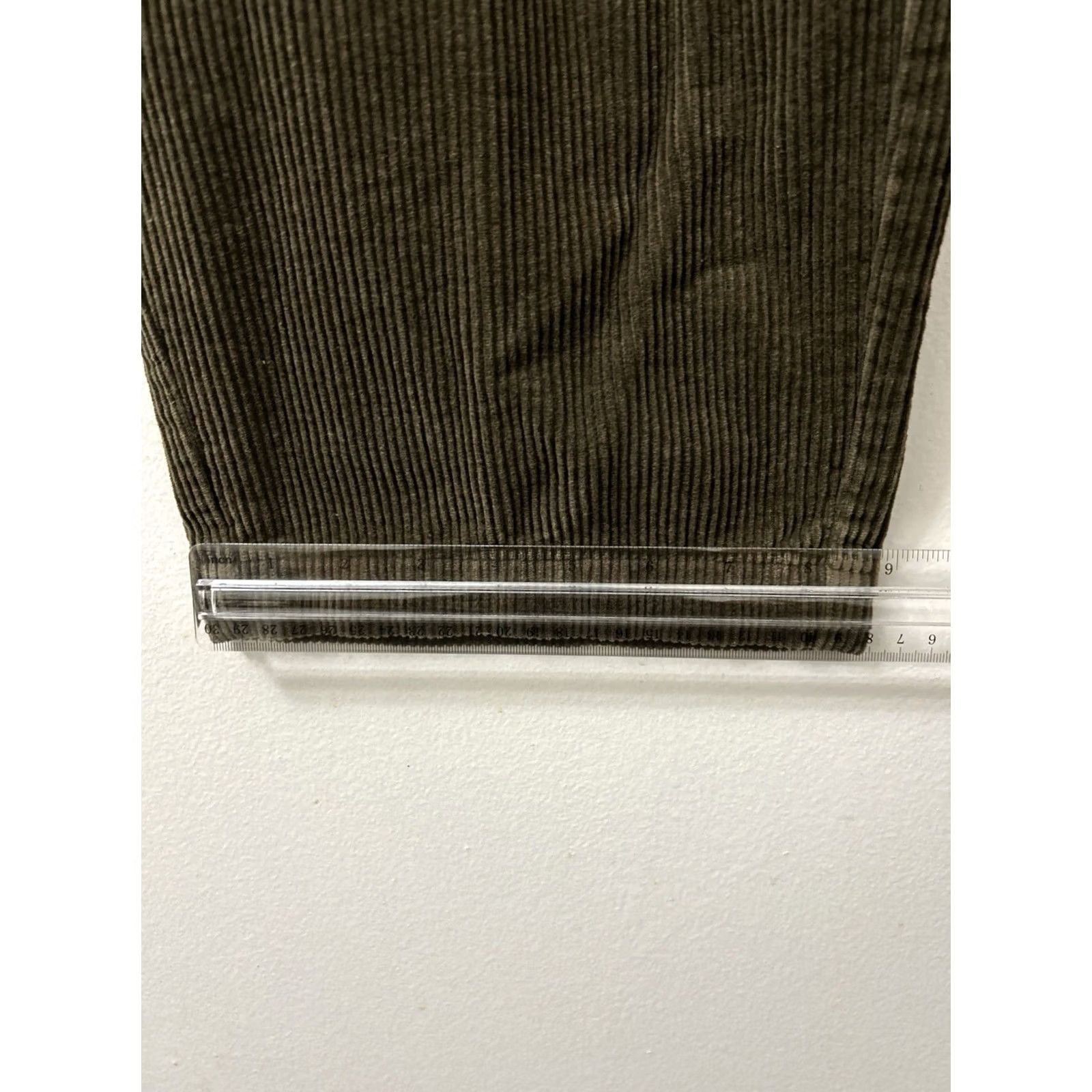 Polo Ralph Lauren VINTAGE Polo Ralph Lauren Andrew Pant Chino Pants Mens 36 Olive Green Corduroy Pleated Logo Front Four-Pocket Relaxed Straight 36x28 Size US M / EU 48-50 / 2 - 6 Thumbnail