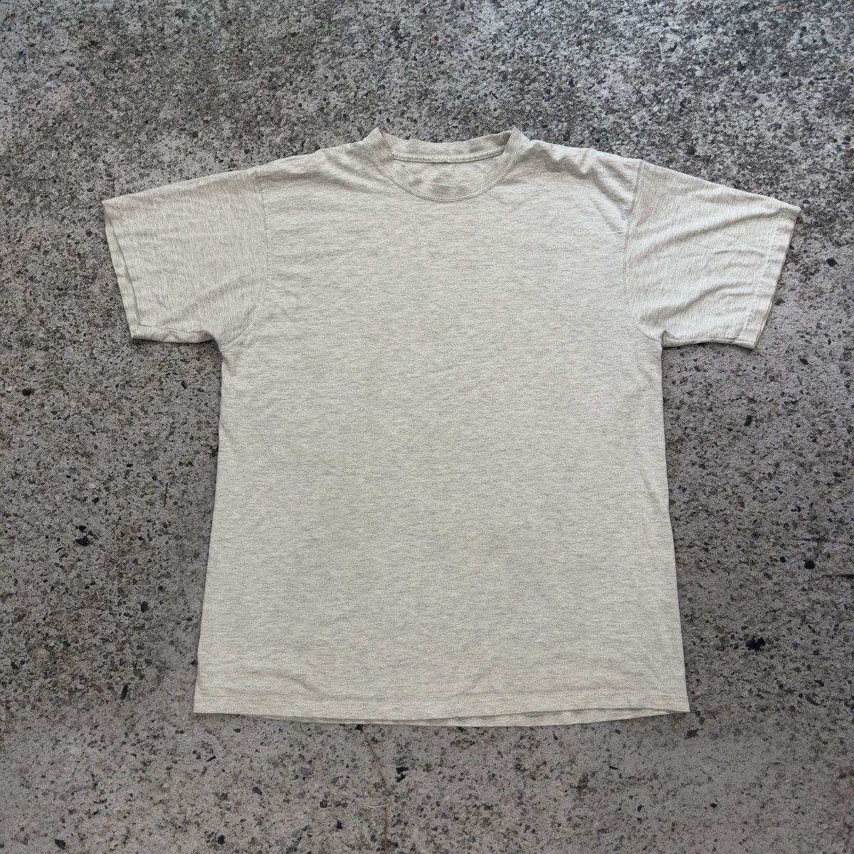 Vintage Thrashed Faded Distressed Grey Tee Shirt ERD Grunge Band Size US XL / EU 56 / 4 - 5 Thumbnail