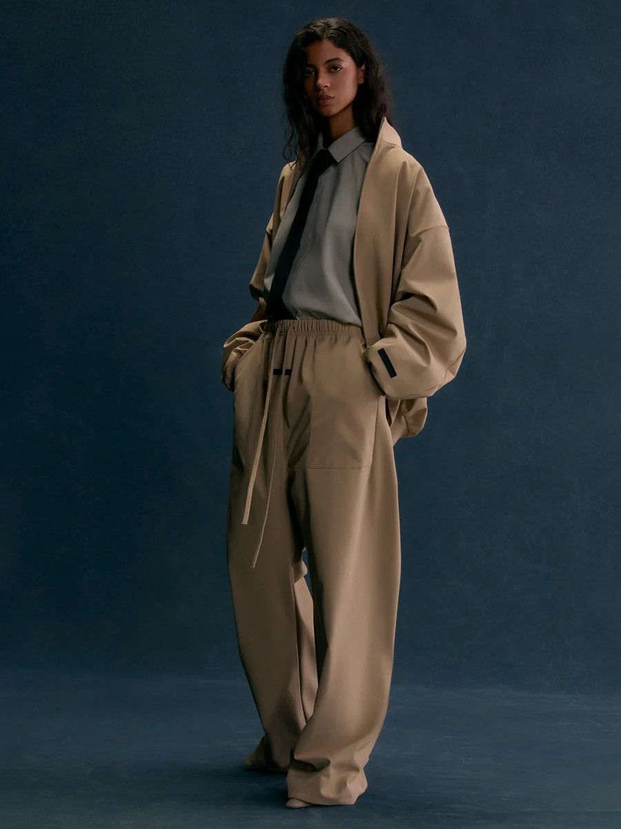 Essentials × Fear of God Fear of God Bonded Nylon Beige Pants Size US 32 / EU 48 - 12 Thumbnail