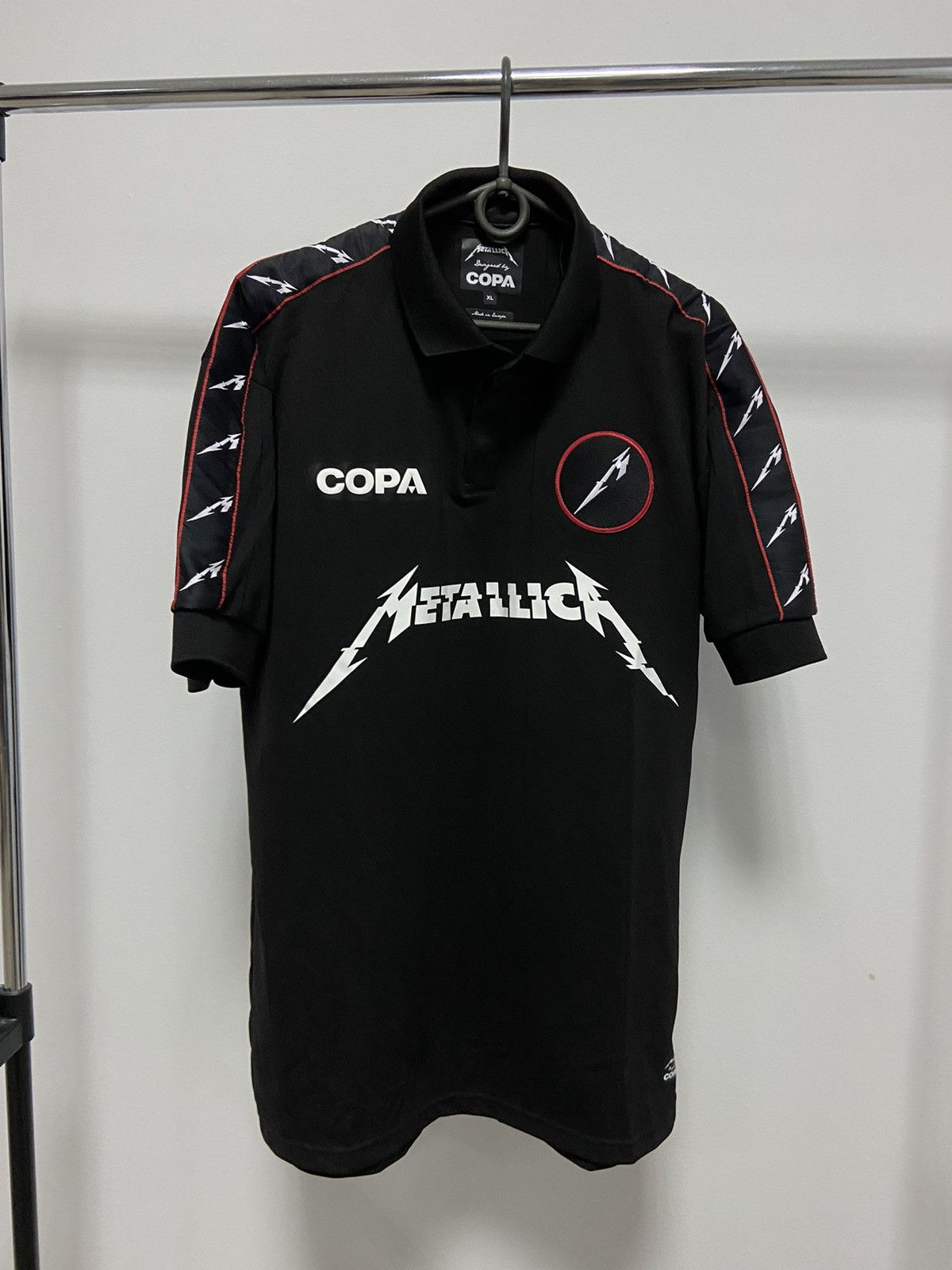 Metallica × Vintage Metallica Copa Football Vintage T shirt Big Logo Romania 19 Size US XL / EU 56 / 4 - 1 Thumbnail
