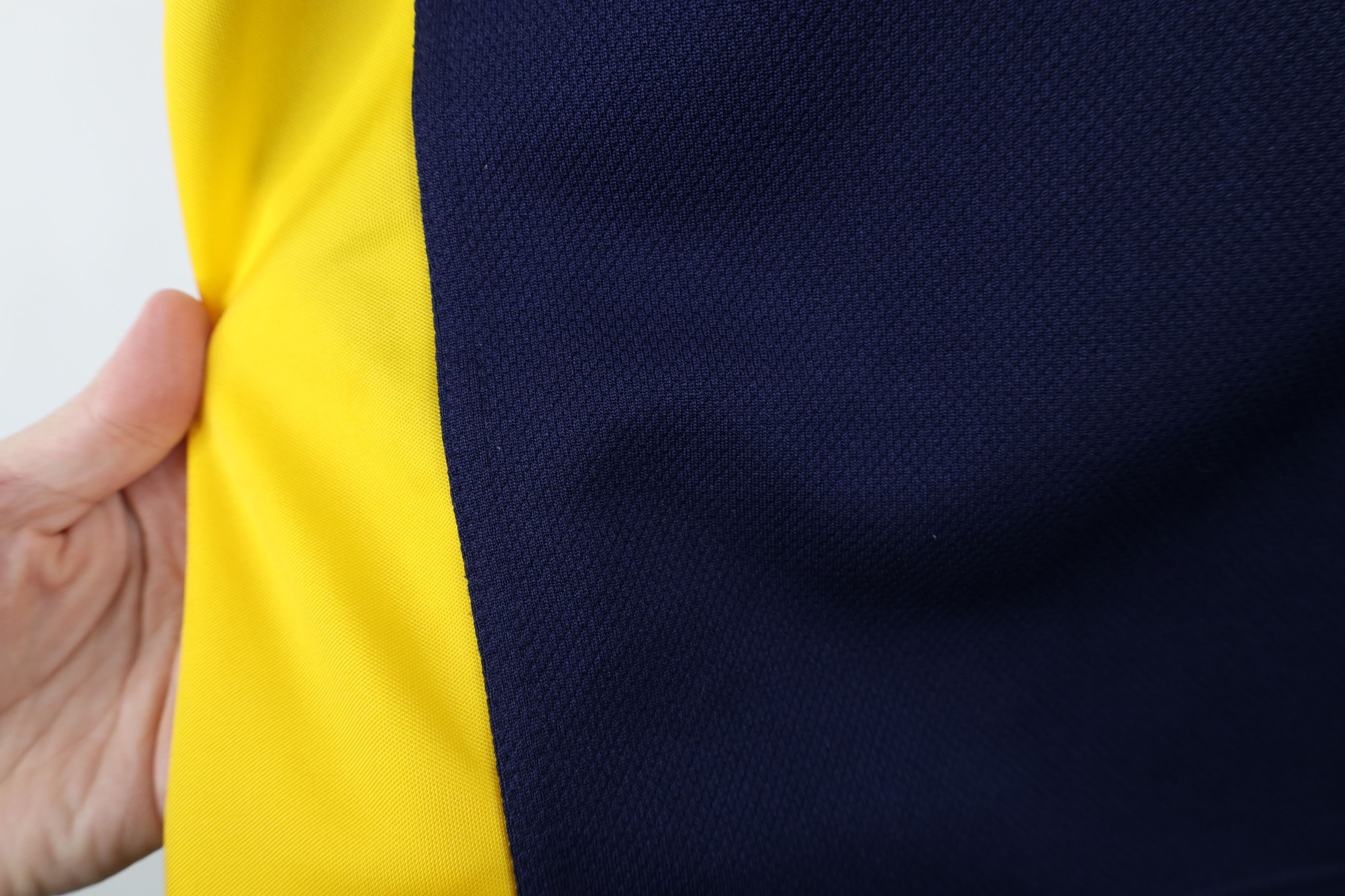Vintage Vintage 90s University of Toledo Sleeveless Jersey T-Shirt Size US XL / EU 56 / 4 - 11 Thumbnail