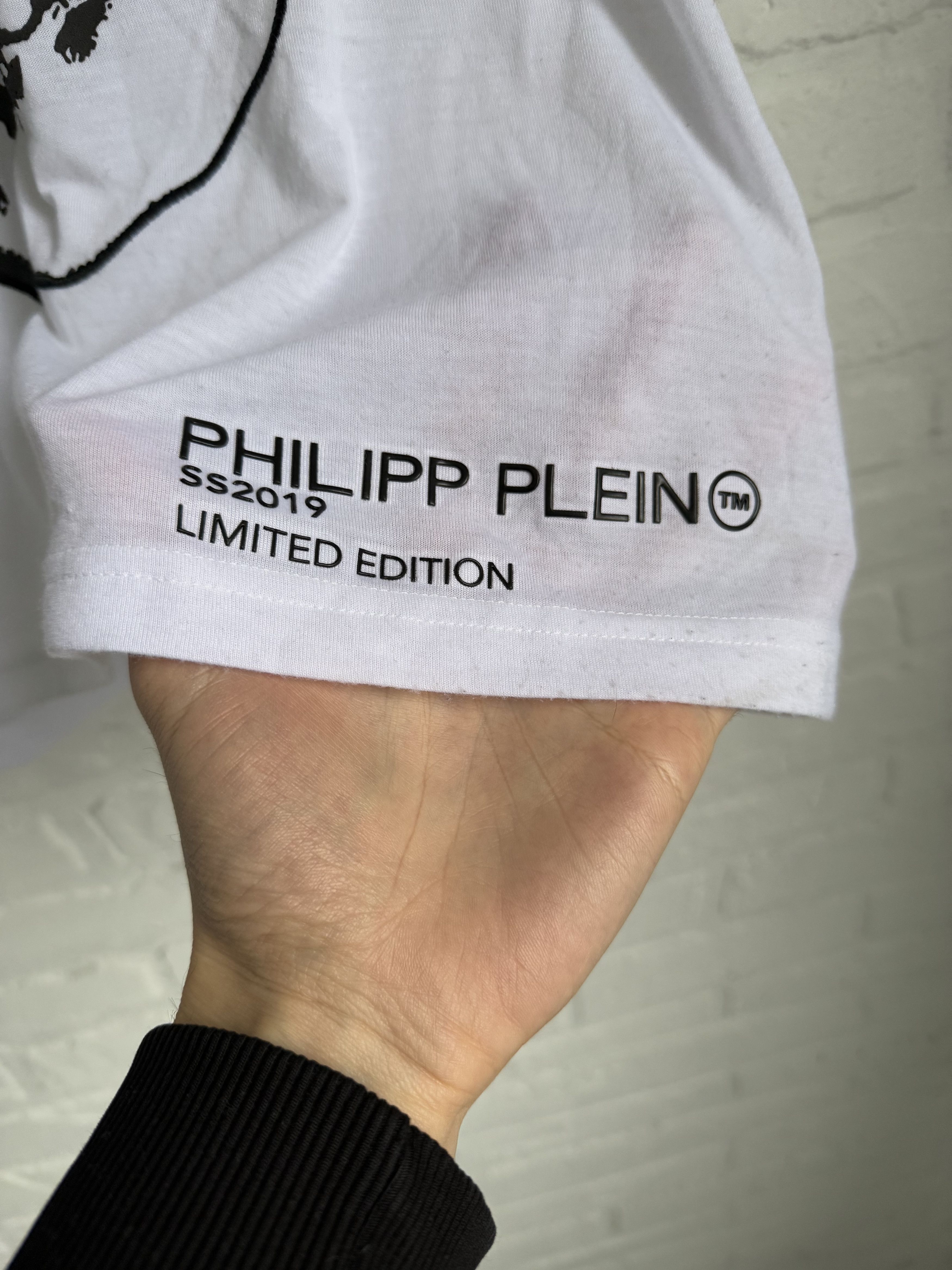 Philipp Plein Philipp Plein Platinum Cut limited edition skull t-shirt Size US L / EU 52-54 / 3 - 3 Thumbnail