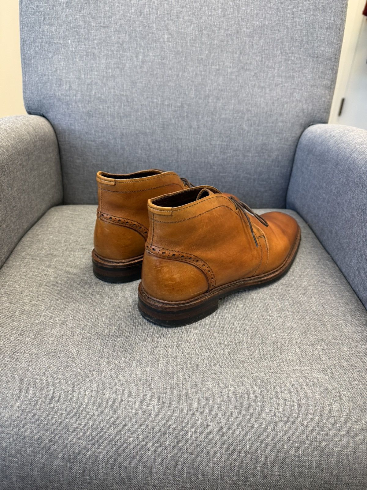 Allen Edmonds FINAL PRICE DROP Chukka Boot in Walnut Calfskin Size US 9 / EU 42 - 5 Thumbnail