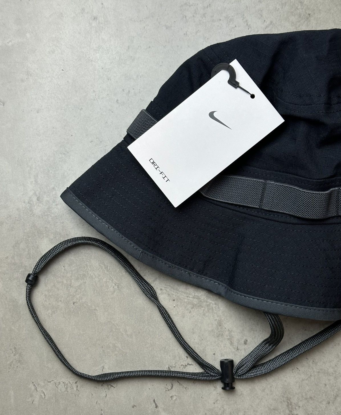 Nike Nike Boonie Bucket Hat Adult Unisex Cap – Black Size S/M Size ONE SIZE - 5 Thumbnail