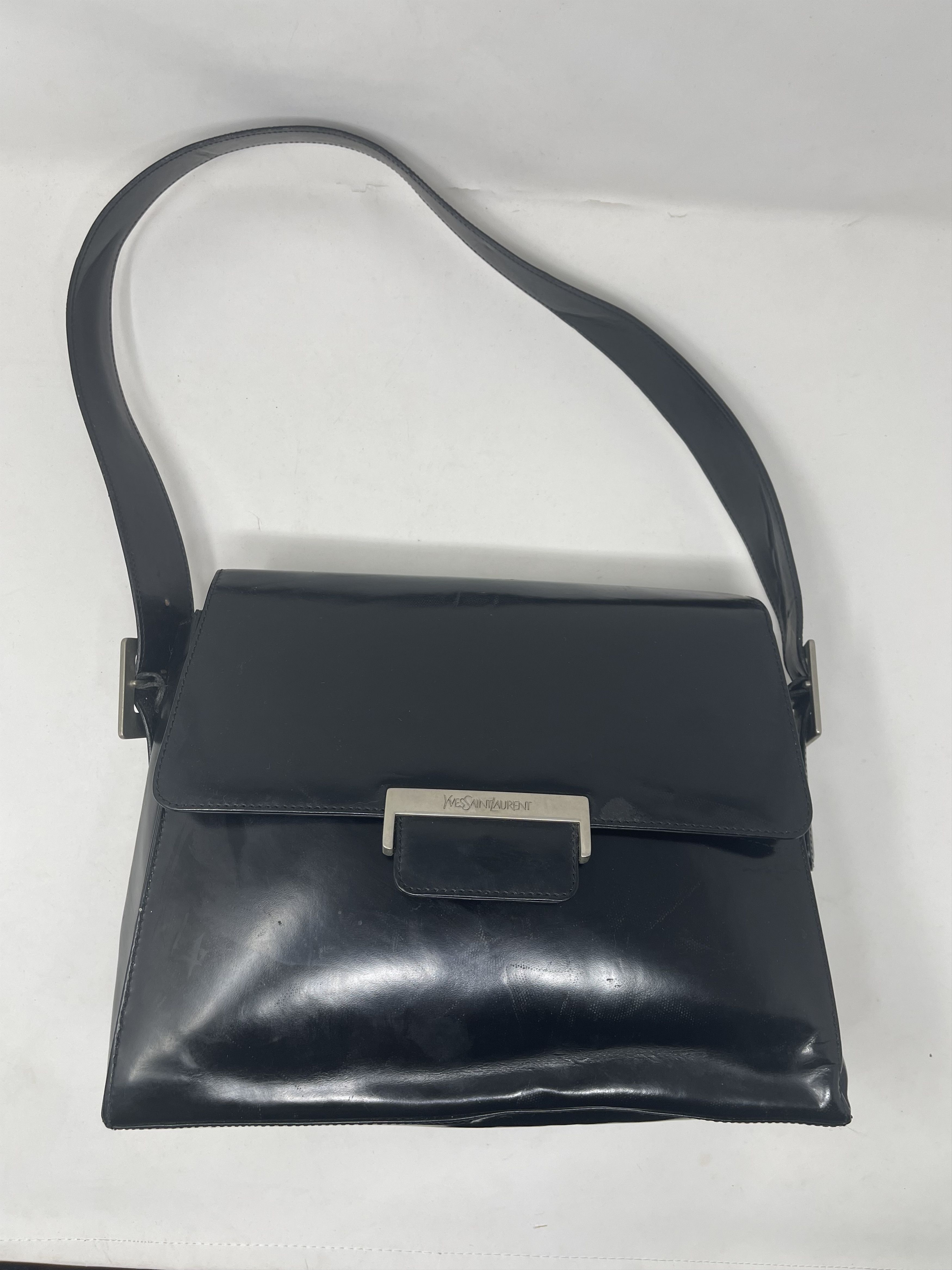 Yves Saint Laurent Yves Saint Laurent Paris Black Patent Leather Shoulder Bag Size ONE SIZE - 1 Thumbnail