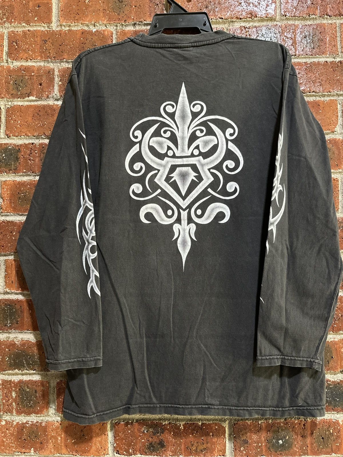 Vintage Thrashed Vintage 90s Tatoo Long Sleeve Faded Tee Size US M / EU 48-50 / 2 - 2 Thumbnail