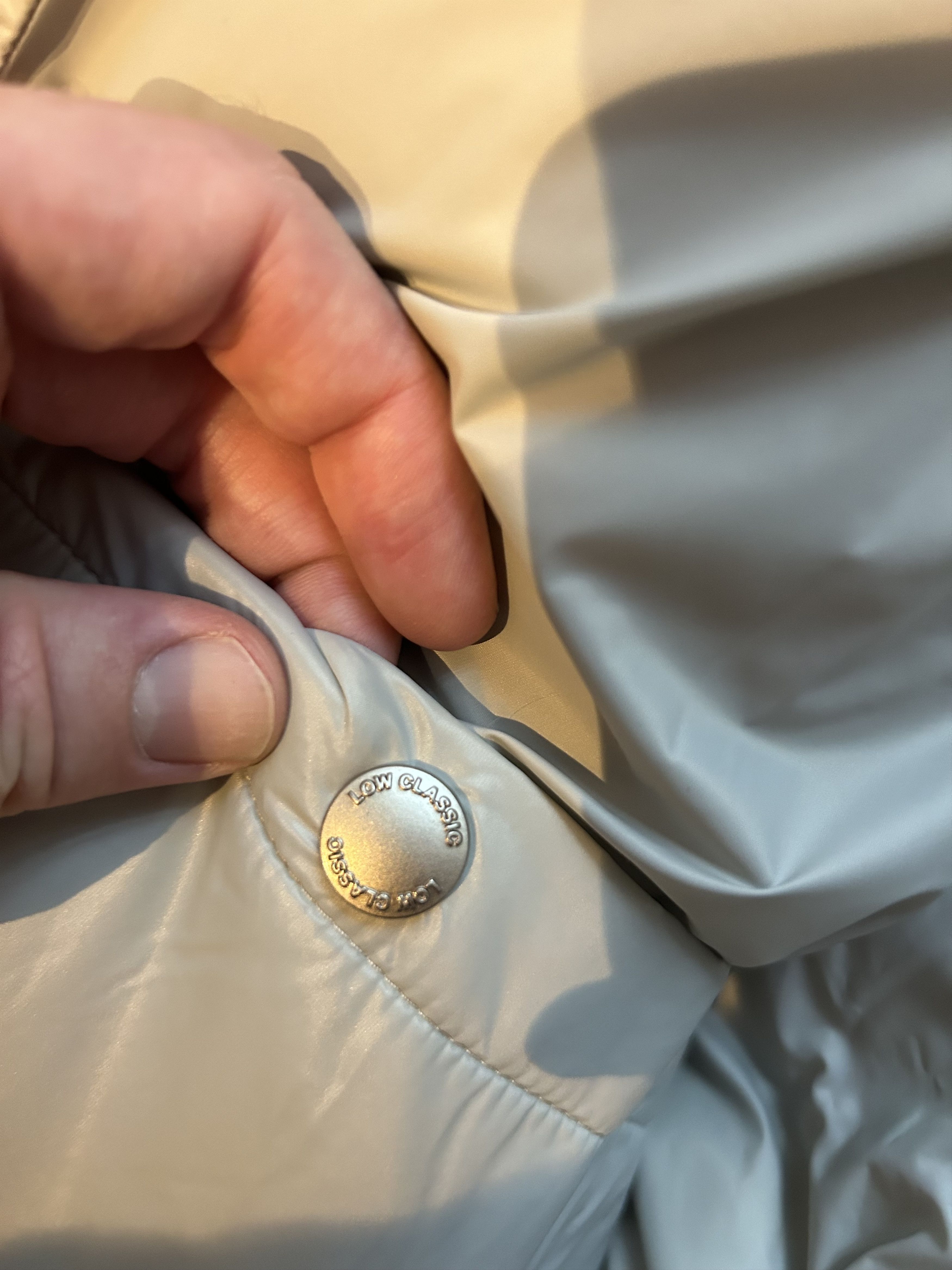 Low Classic down jacket